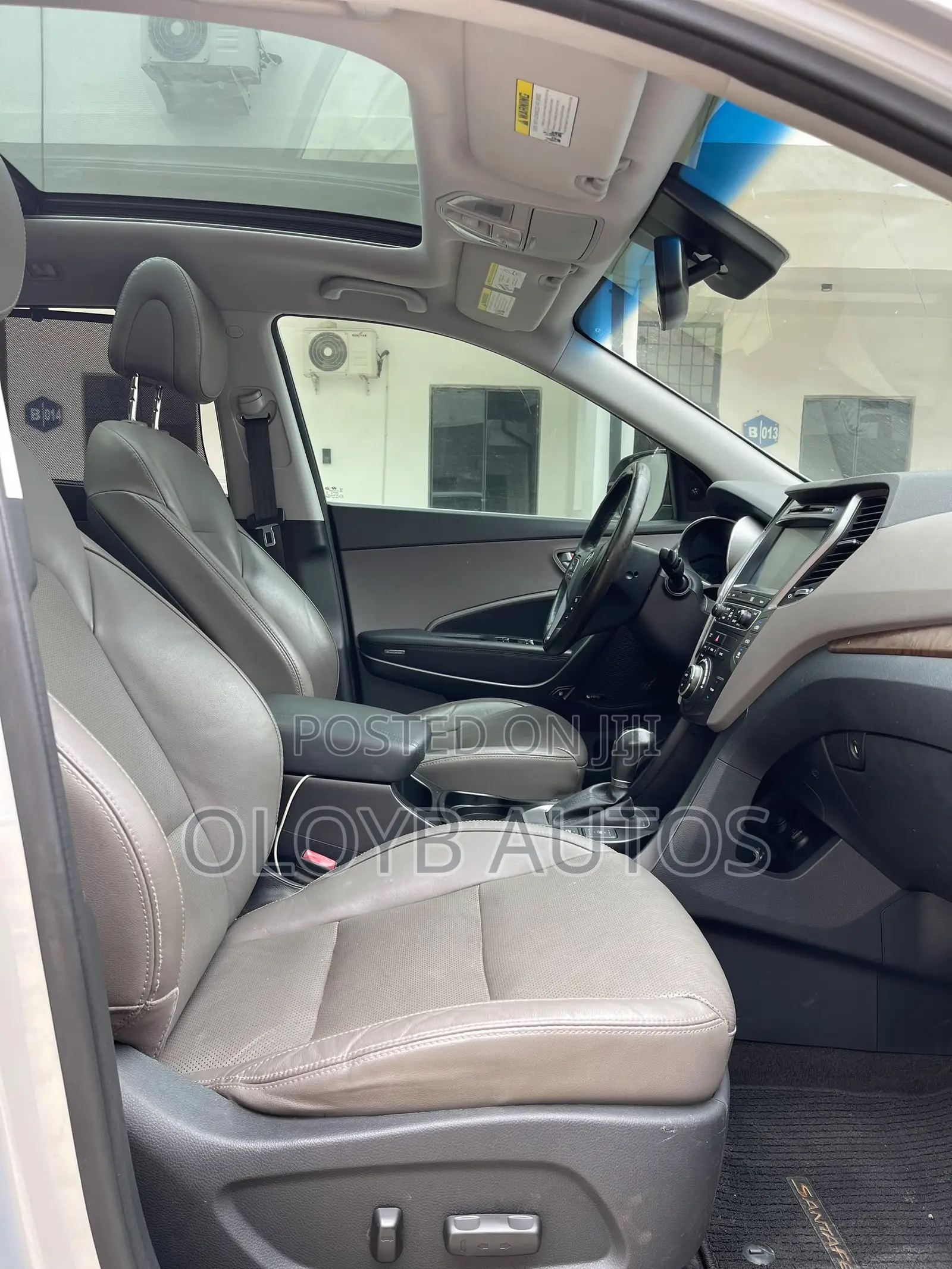 Hyundai Santa Fe Limited Ultimate AWD 2018 Silver