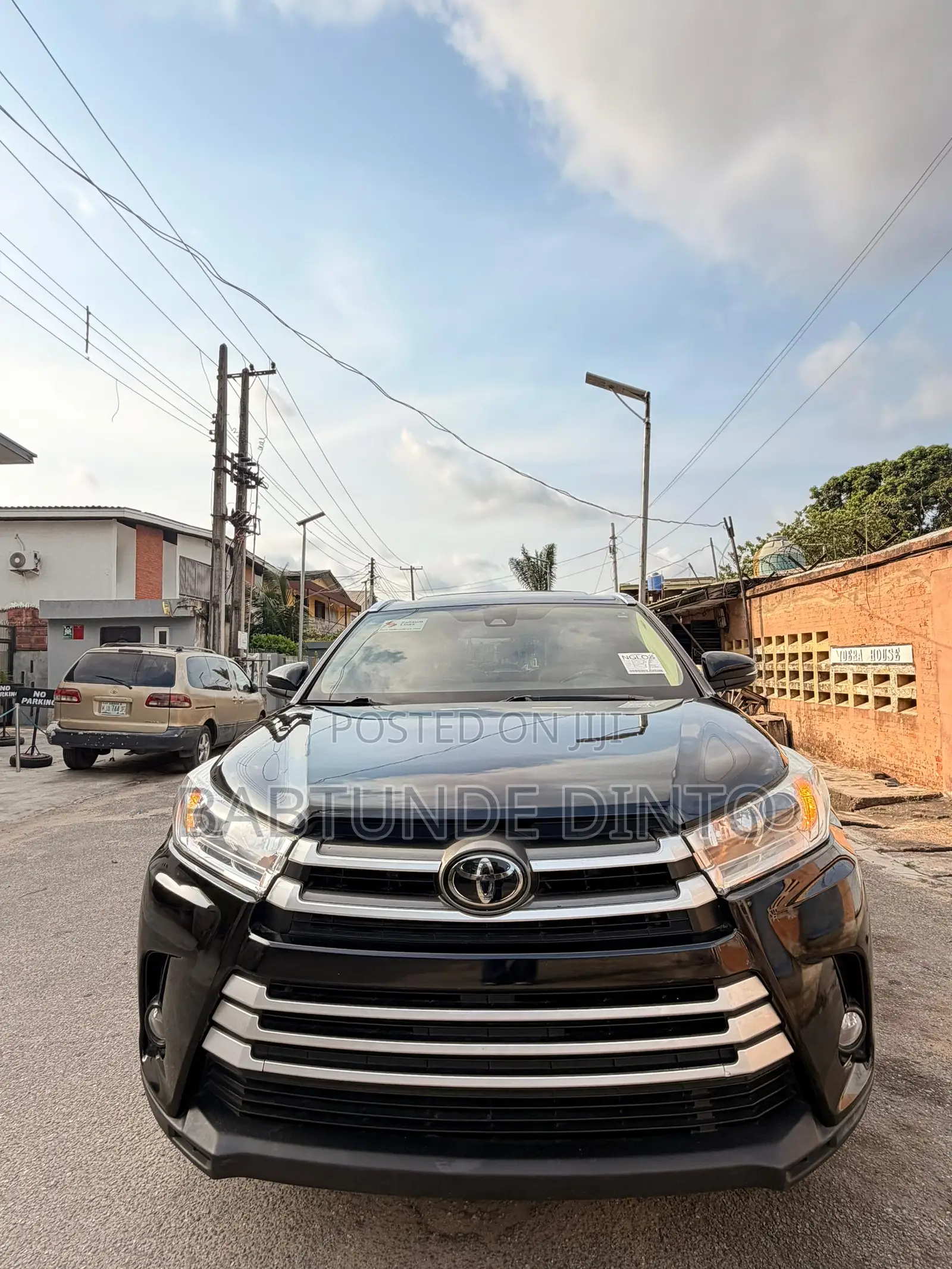 Toyota Highlander XLE 2019 Black