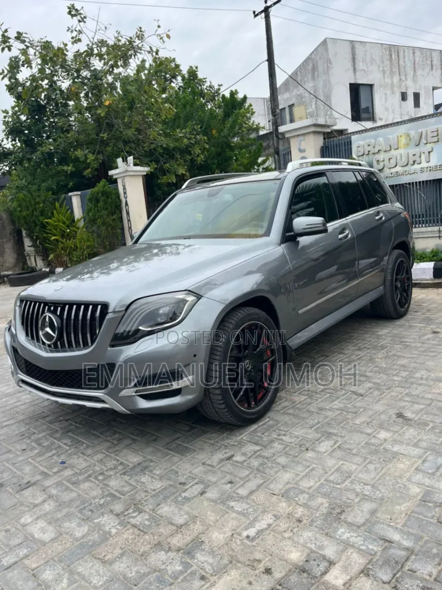 Mercedes-Benz GLK-Class 2010 Gray