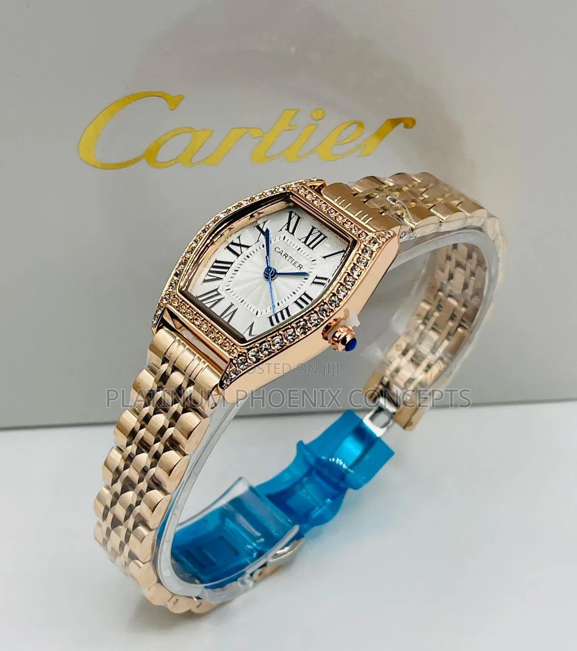 High Quality Wrist Watch (Cartier)