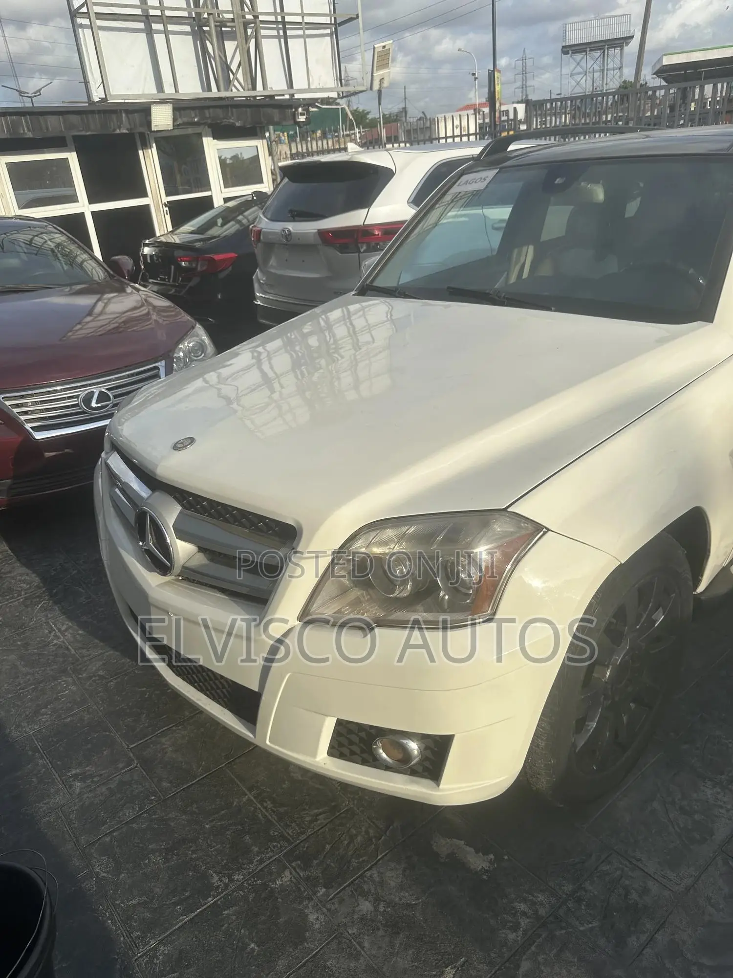 Mercedes-Benz GLK-Class 350 4MATIC 2011 White