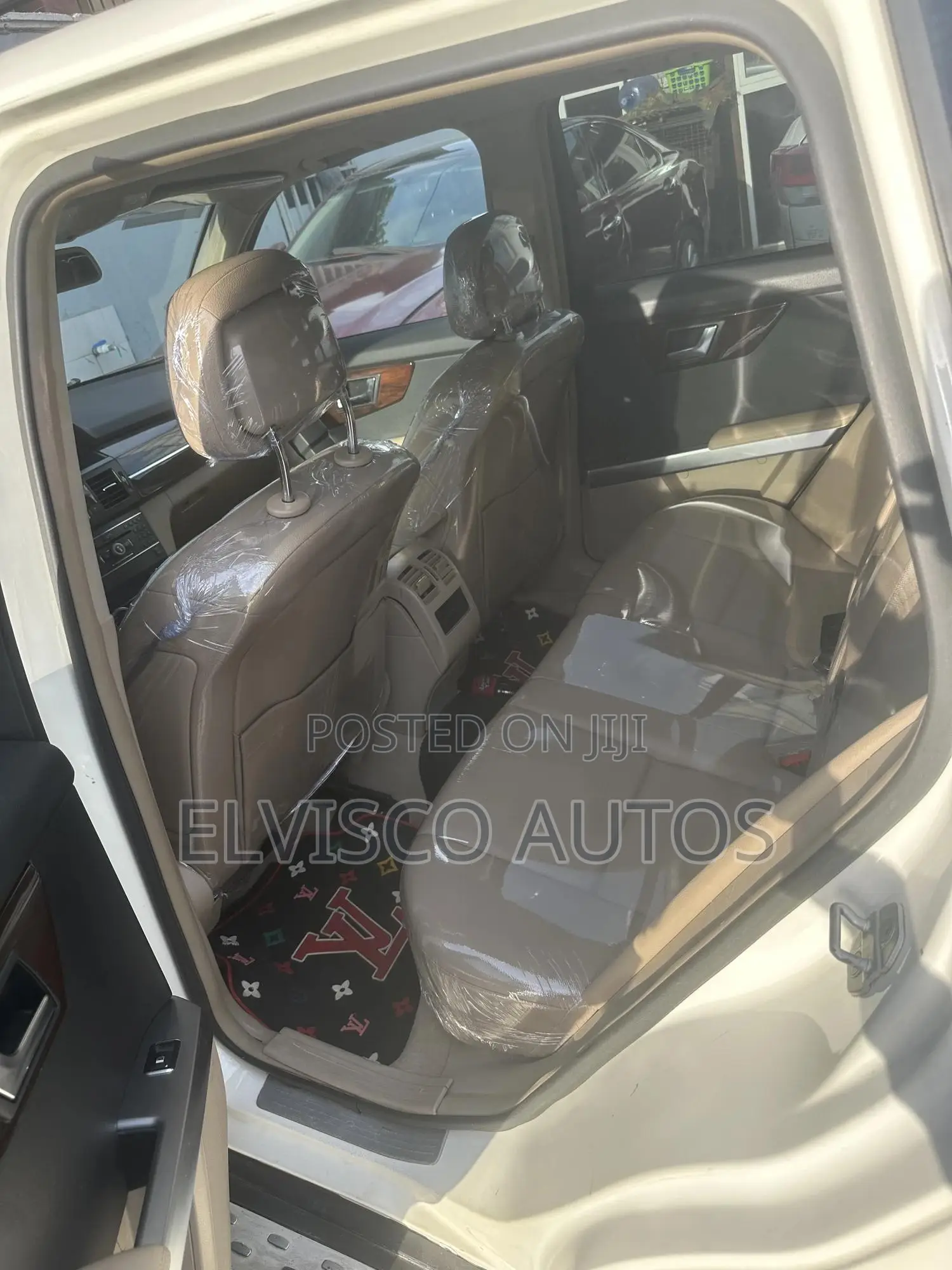 Mercedes-Benz GLK-Class 350 4MATIC 2011 White