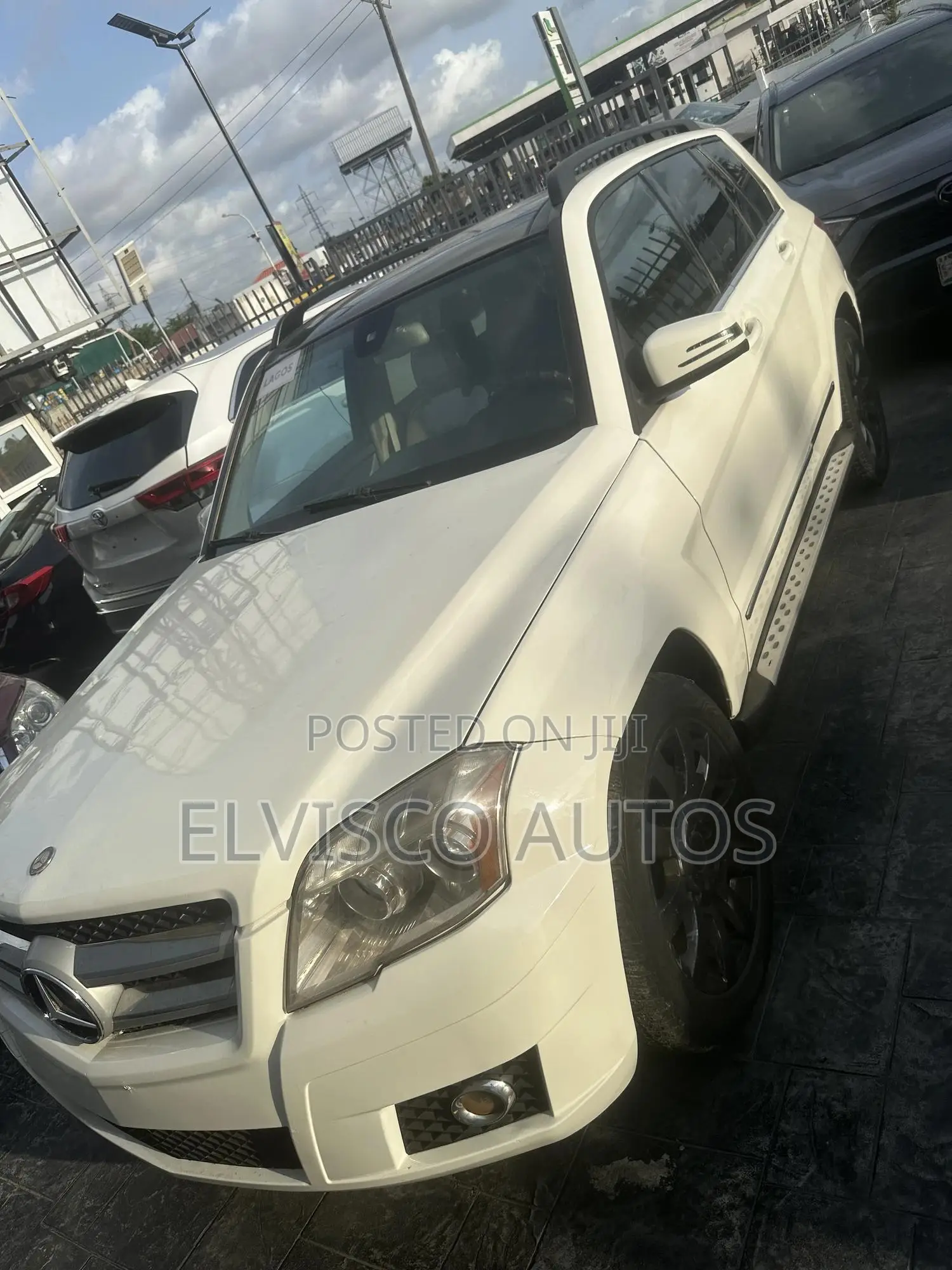 Mercedes-Benz GLK-Class 350 4MATIC 2011 White