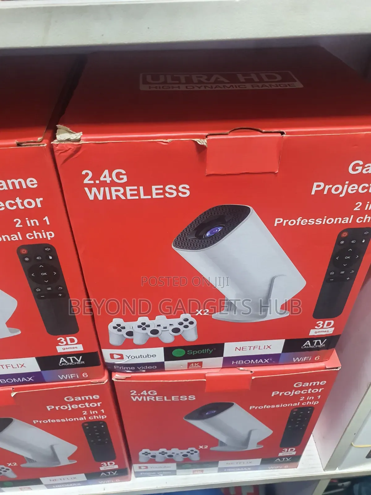 Smart Projector With Inbuilt Games