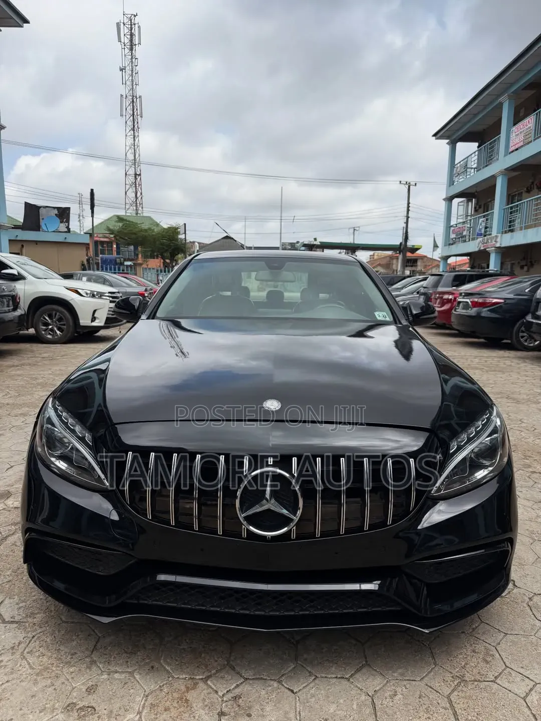 Mercedes-Benz C300 2017 Black