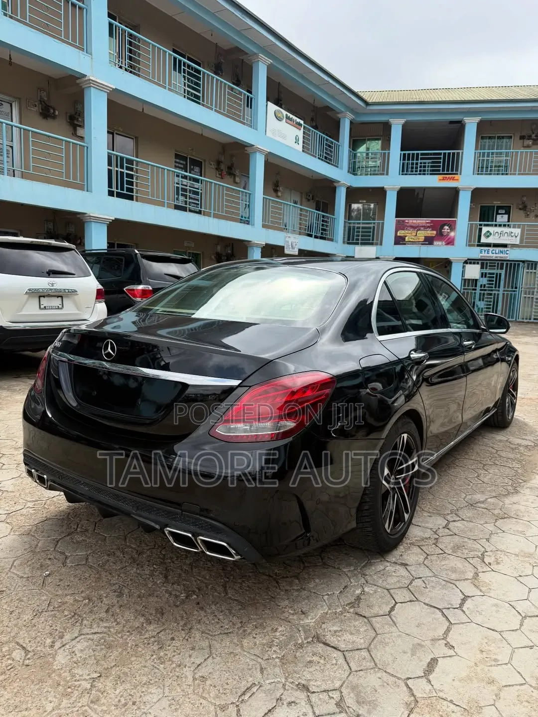 Mercedes-Benz C300 2017 Black