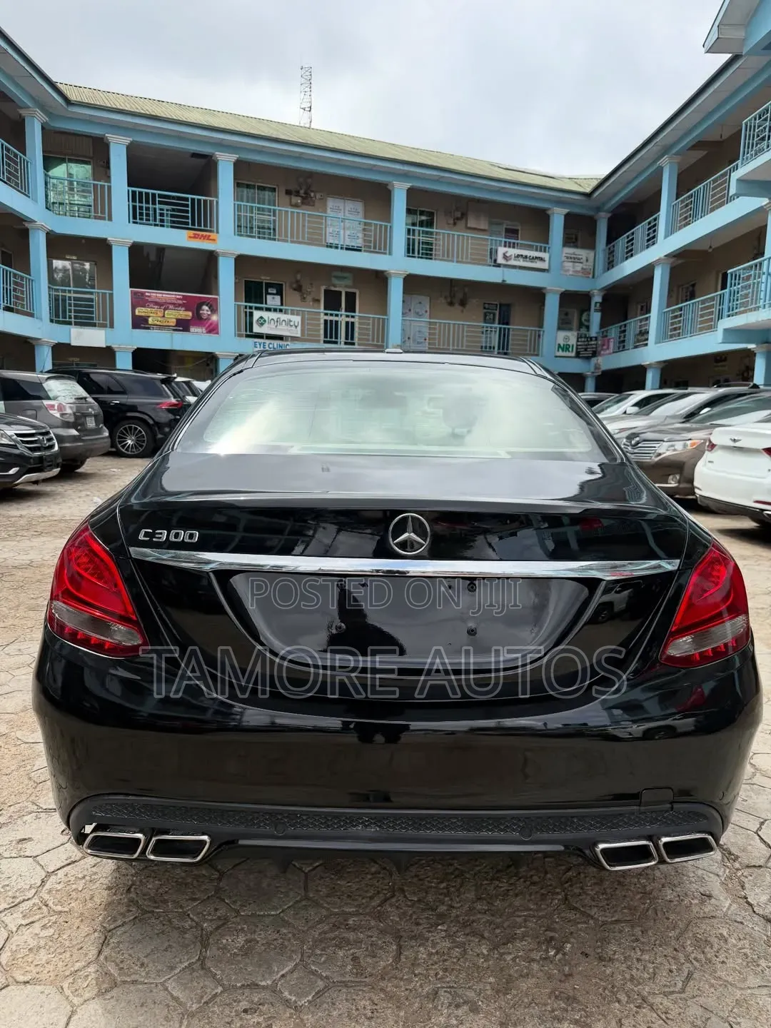 Mercedes-Benz C300 2017 Black