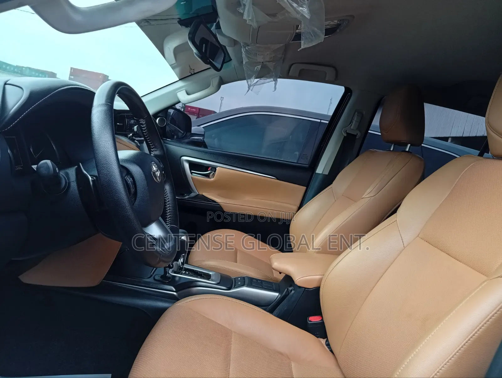 Toyota Fortuner 2022 Black