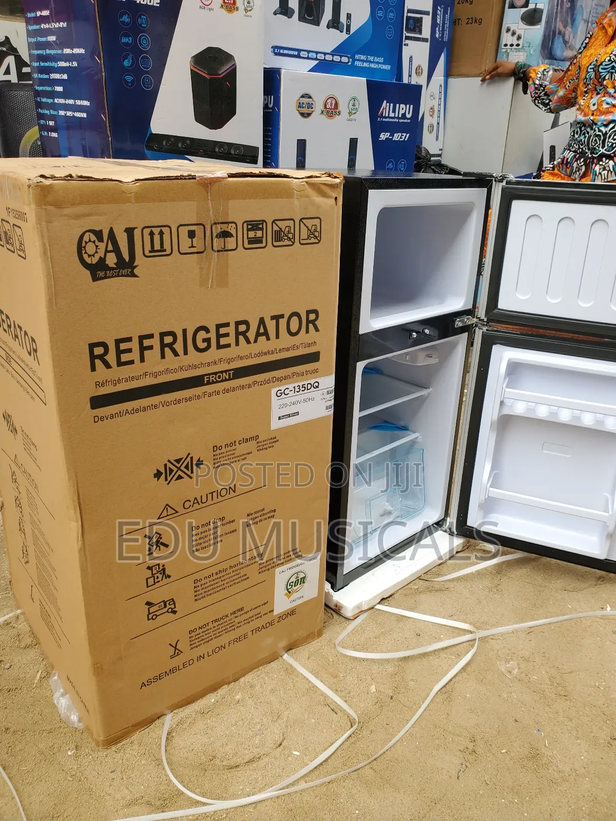 Caj Refrigerator