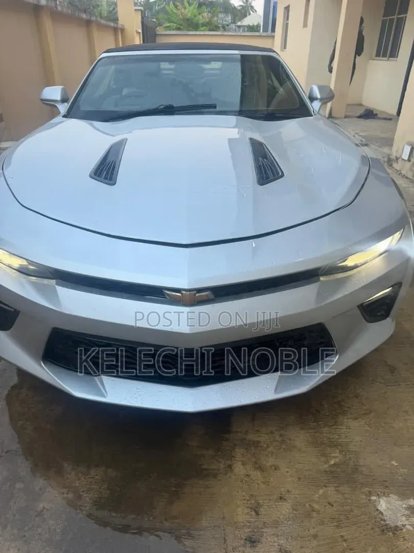Chevrolet Camaro 2018 Silver