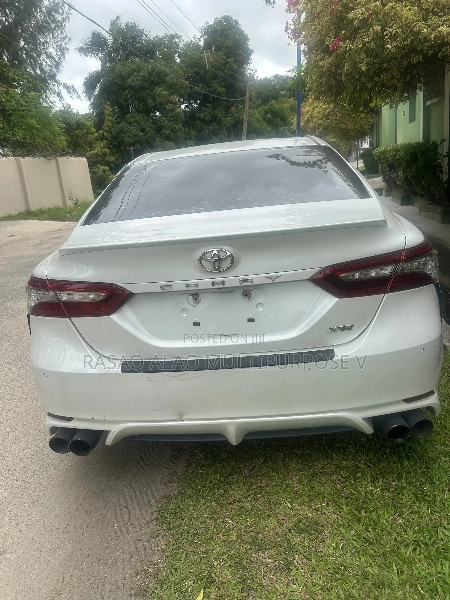 Toyota Camry XSE FWD (2.5L 4cyl 8AM) 2018 White