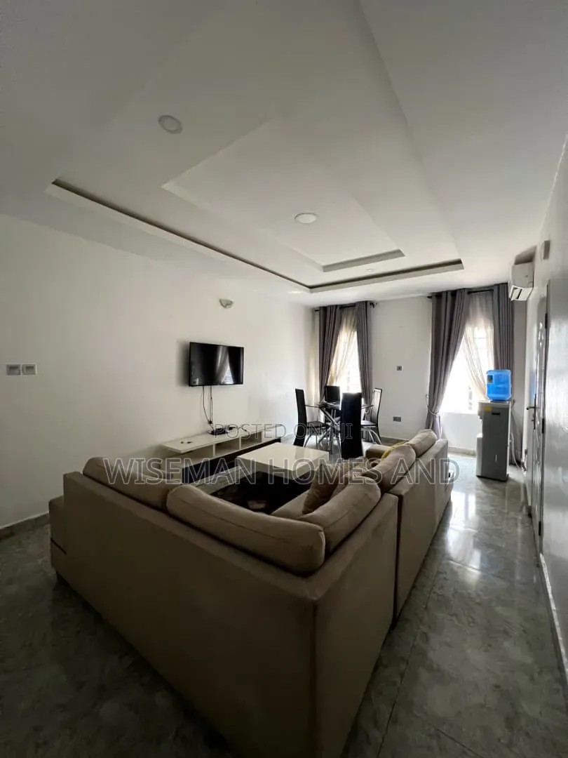 2bdrm Apartment in Ikota Lekki Lagos for rent