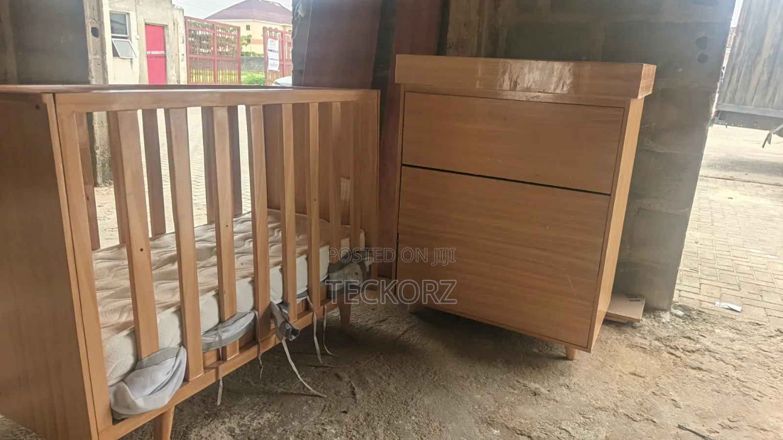 Toddler Bed With Mattress