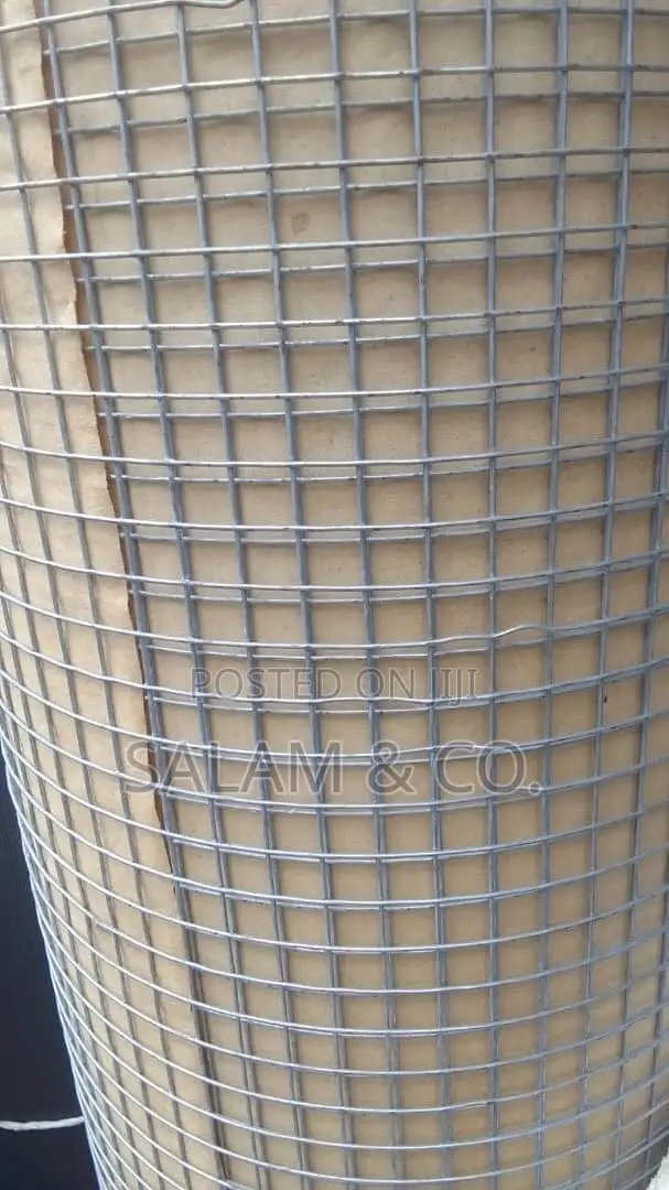 Heavy Duty Welded Wire Mesh Roll – 1.2m X 20m Galvanized Fence Mesh