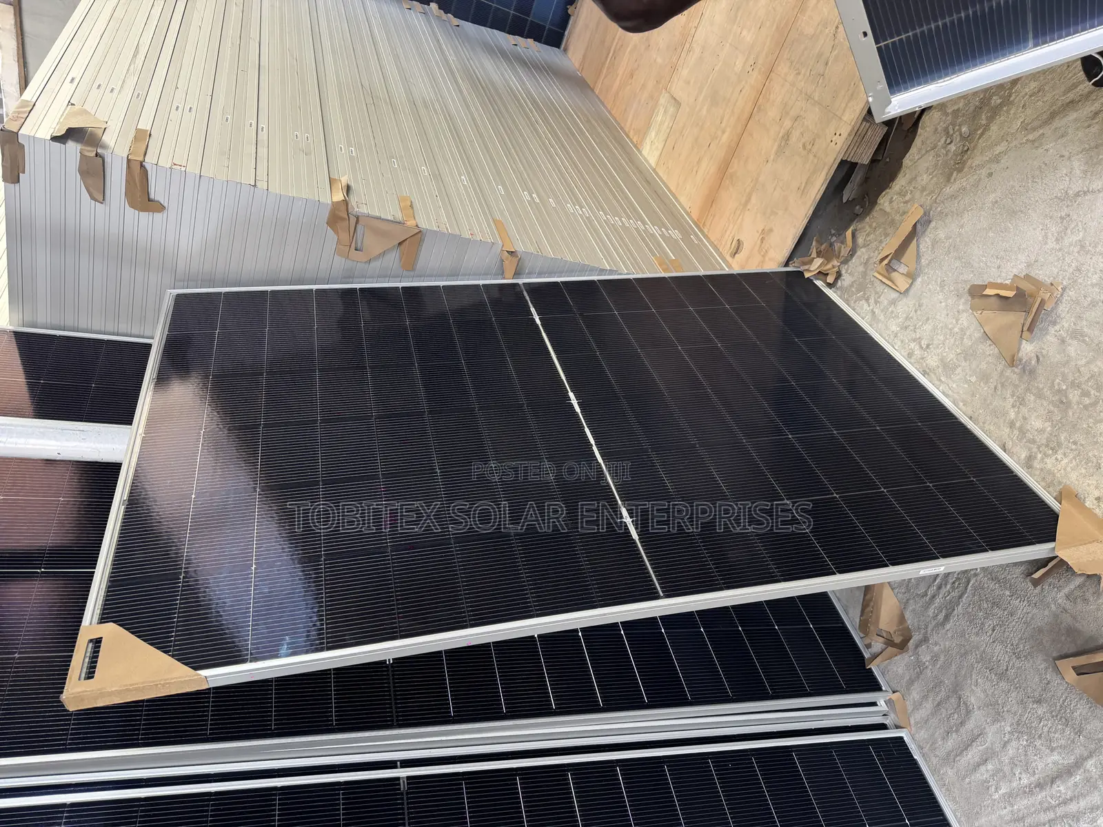550watts Jinko Panels 96cells