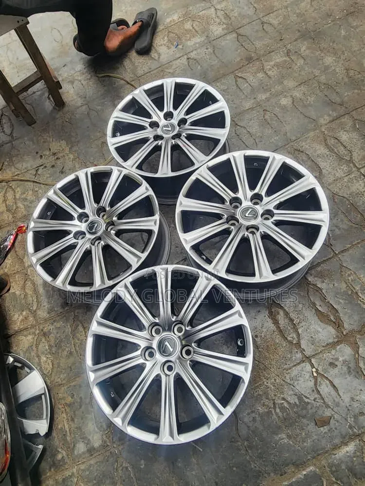 17 Rim for Is250l Es350l 330l