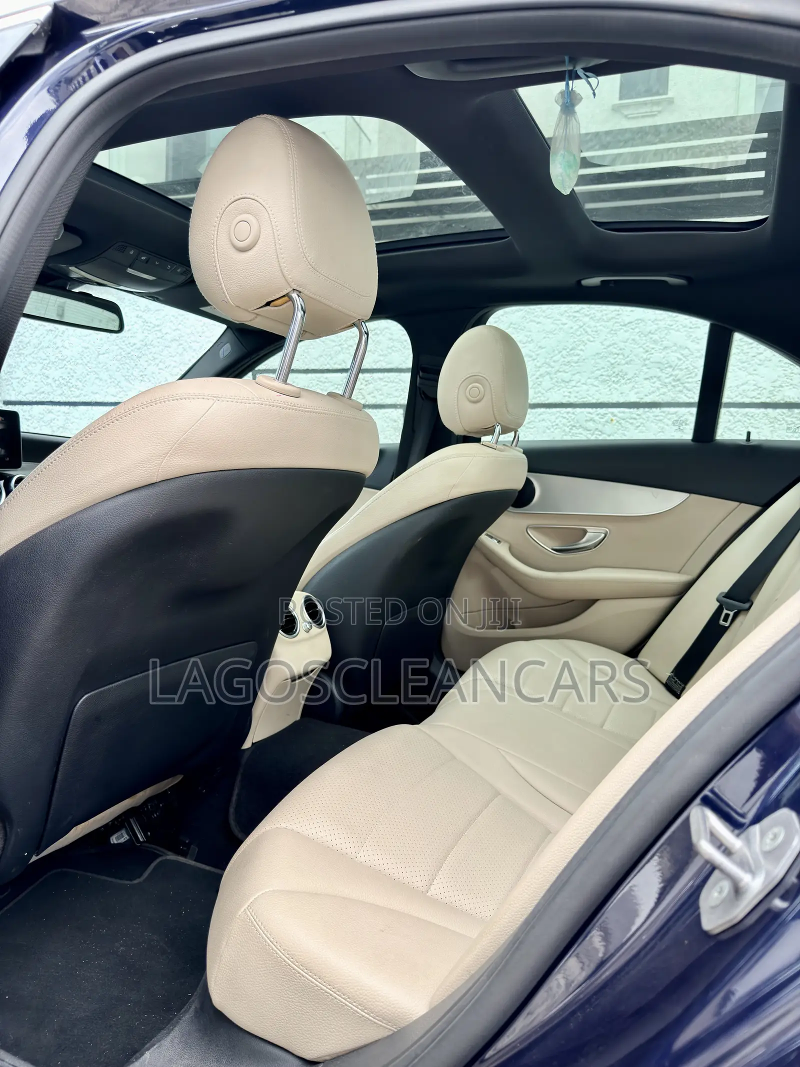 Mercedes-Benz C300 Luxury 4matic Sedan AWD (2.0L 4cyl 7A) 2017 Blue
