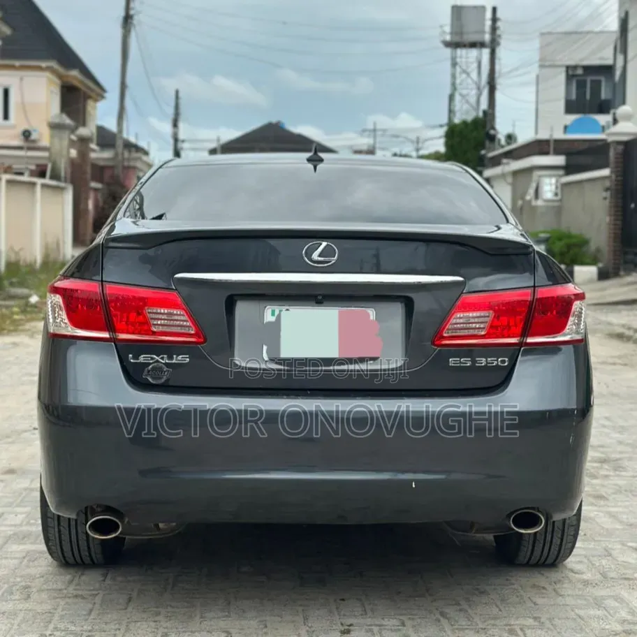 Lexus ES 350 2010 Gray