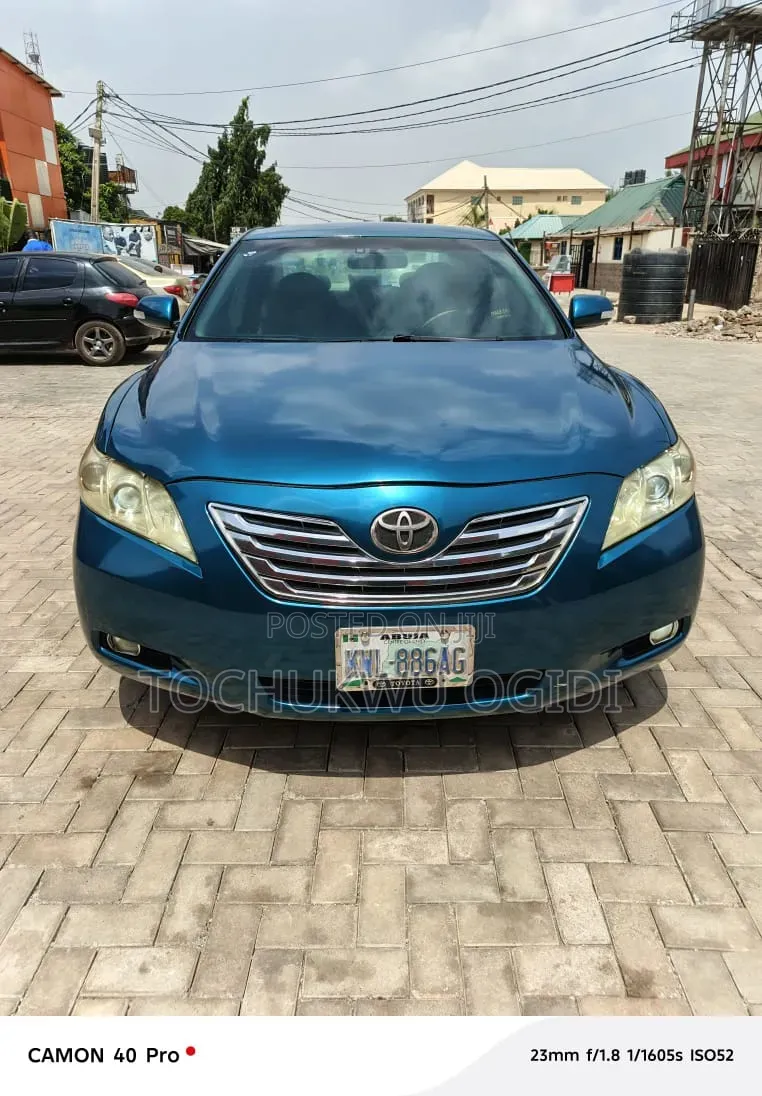 Toyota Camry 2009 Blue