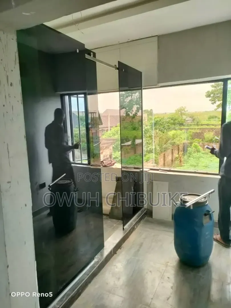 Frameless Glass Balcony