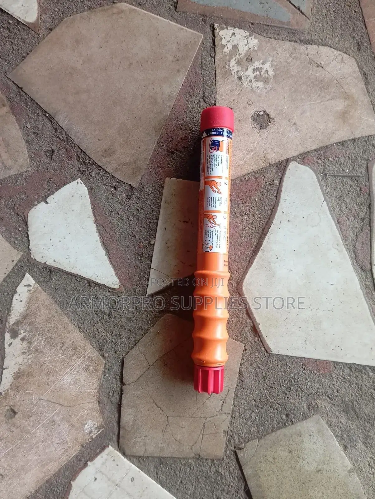Marine Pyrotechnic Device Designed For Emergency Signaling