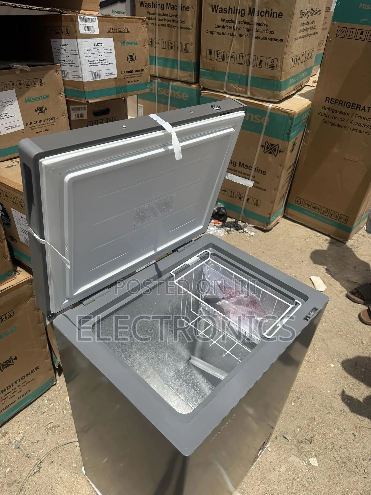 Hisense Chest Freezer 97l Silver (130sh-Fc)