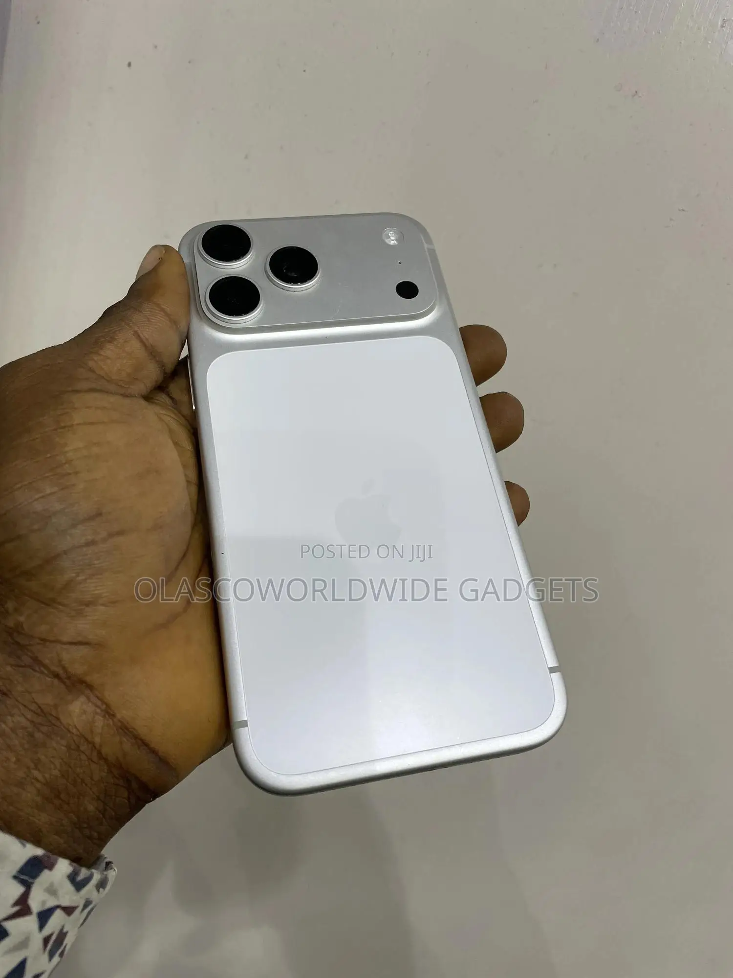 New Apple iPhone 17 Pro Max 512 GB Silver