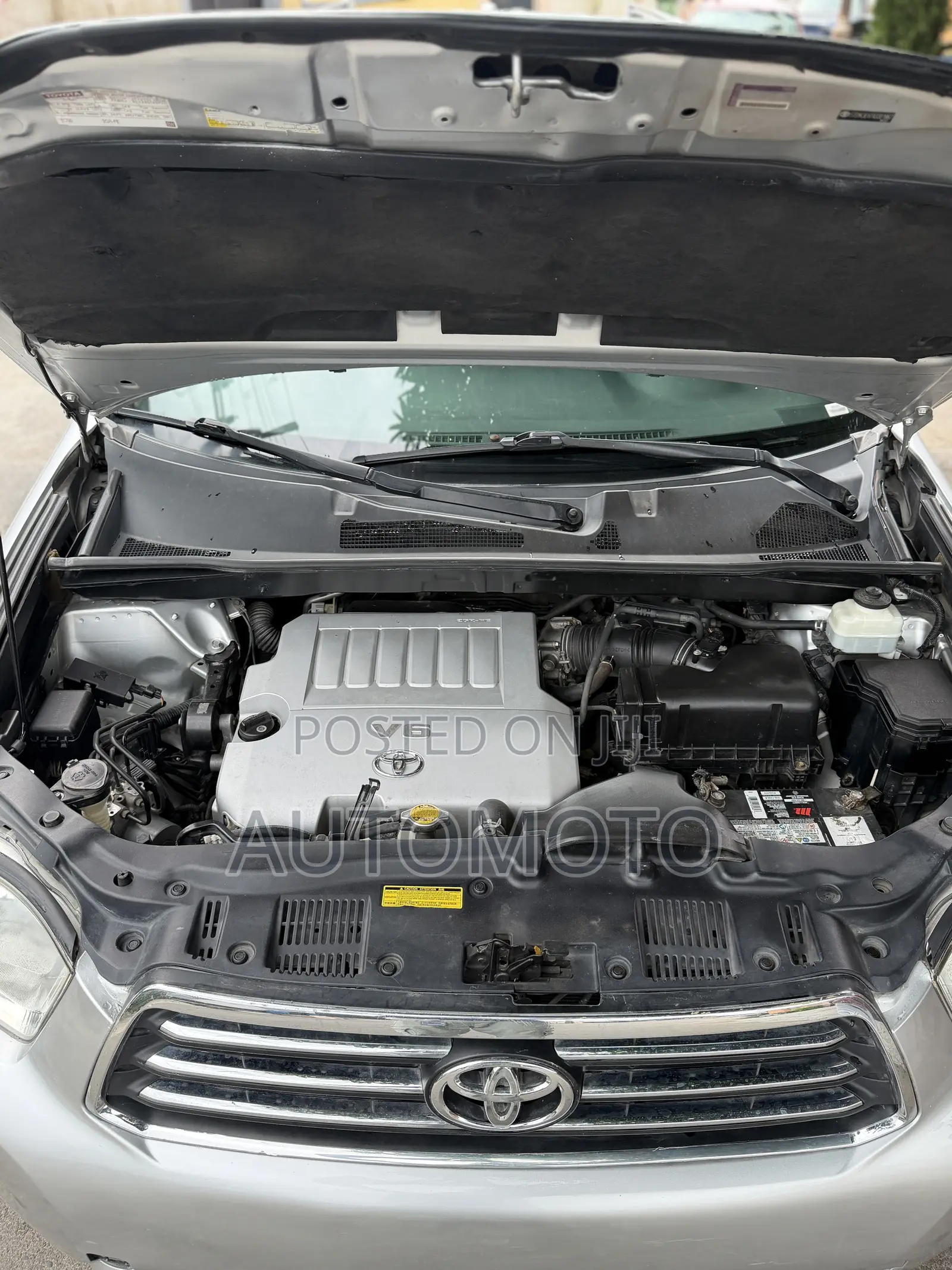 Toyota Highlander Limited 2010 Silver
