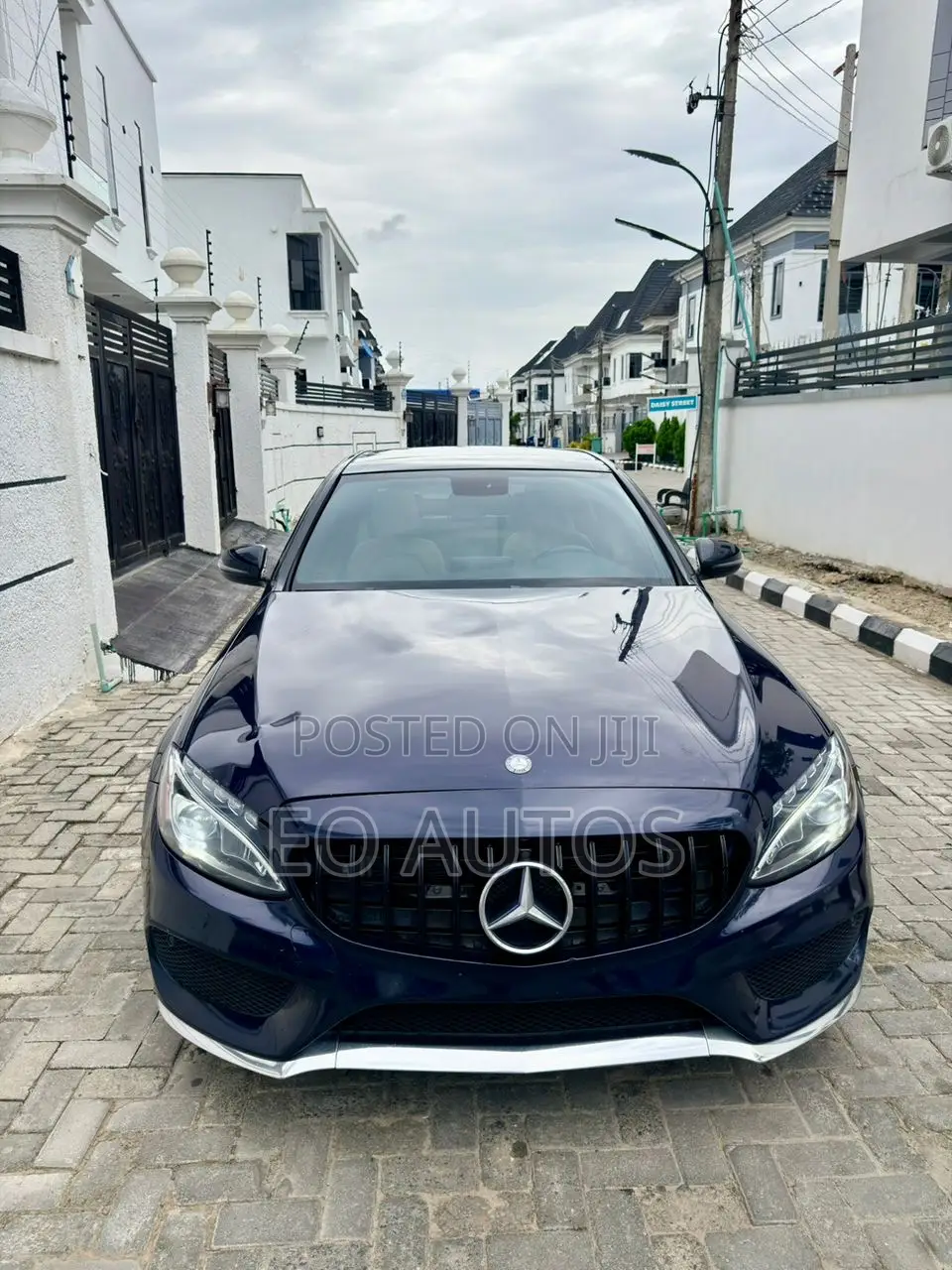 Mercedes-Benz C300 Base 4Matic Sedan AWD (2.0L 4cyl 7A) 2017 Blue