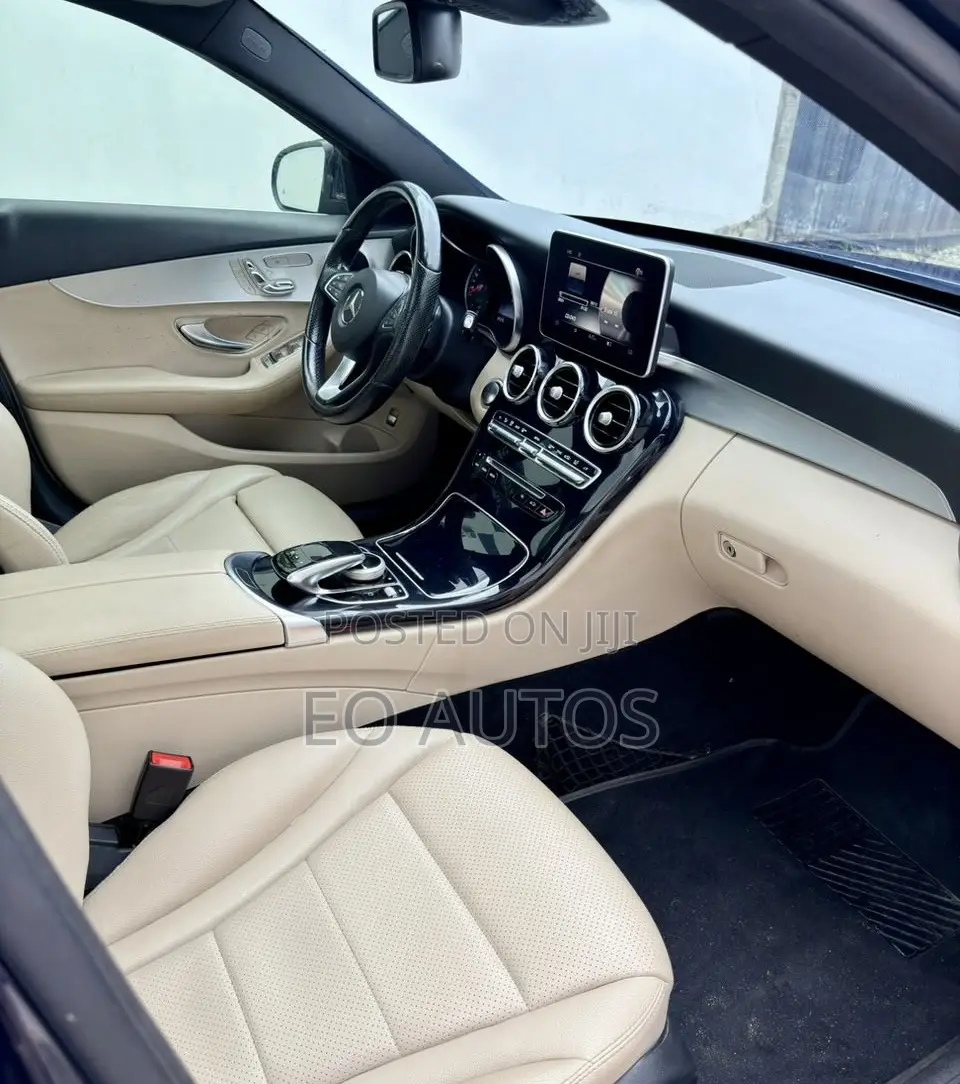 Mercedes-Benz C300 Base 4Matic Sedan AWD (2.0L 4cyl 7A) 2017 Blue