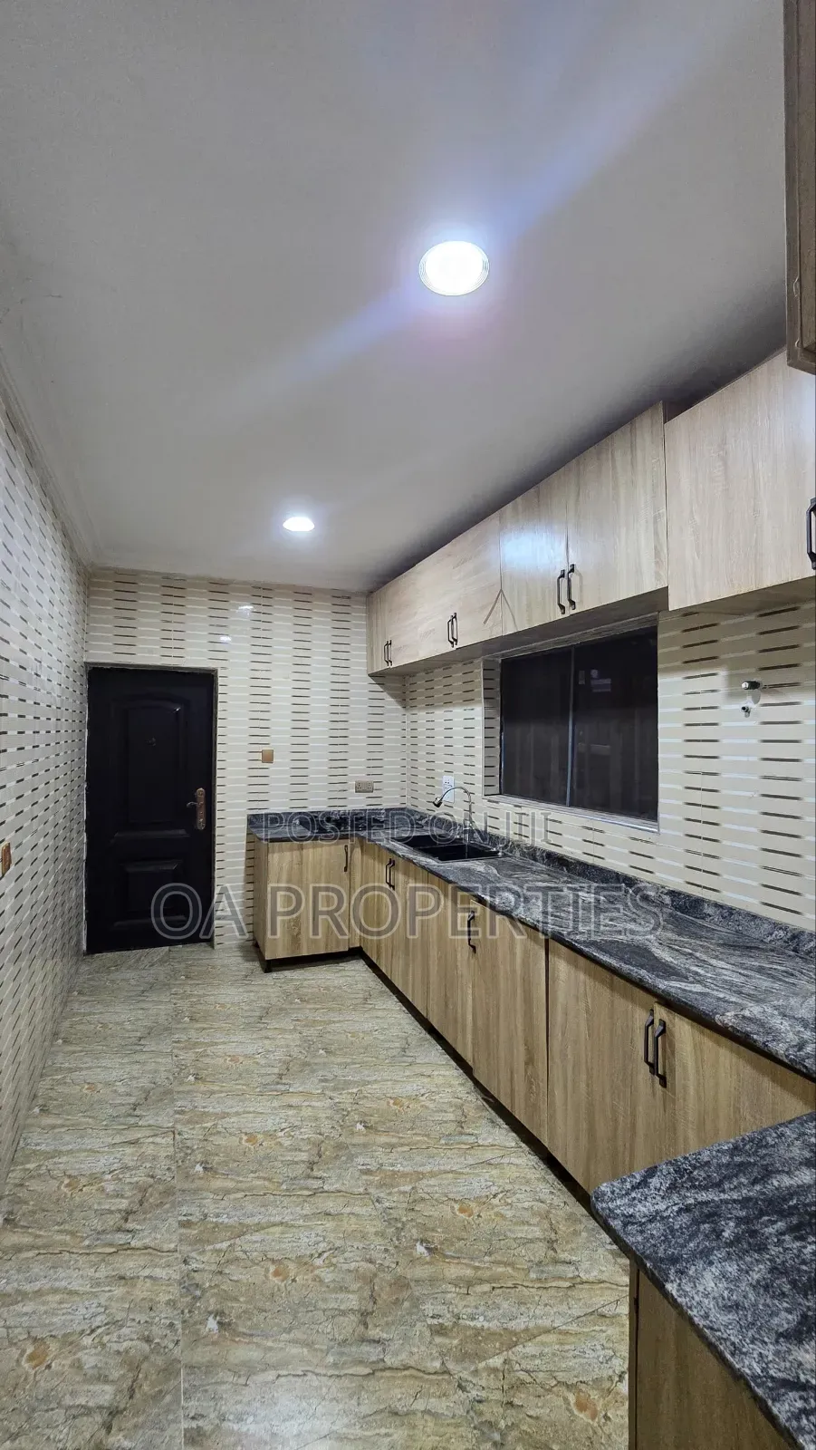 3bdrm Block of Flats in Ibadan for rent