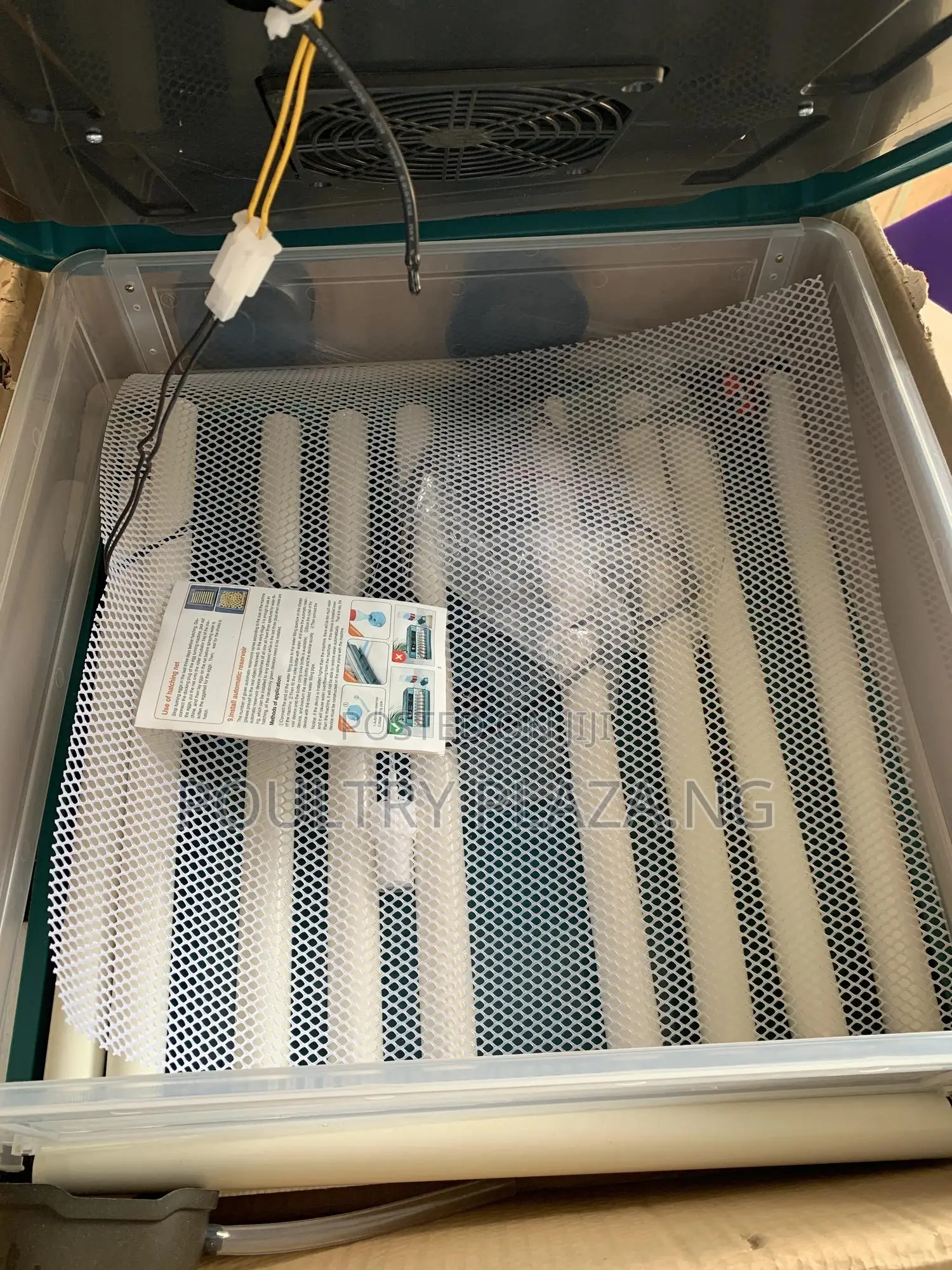 70 Egg Capacity Incubator