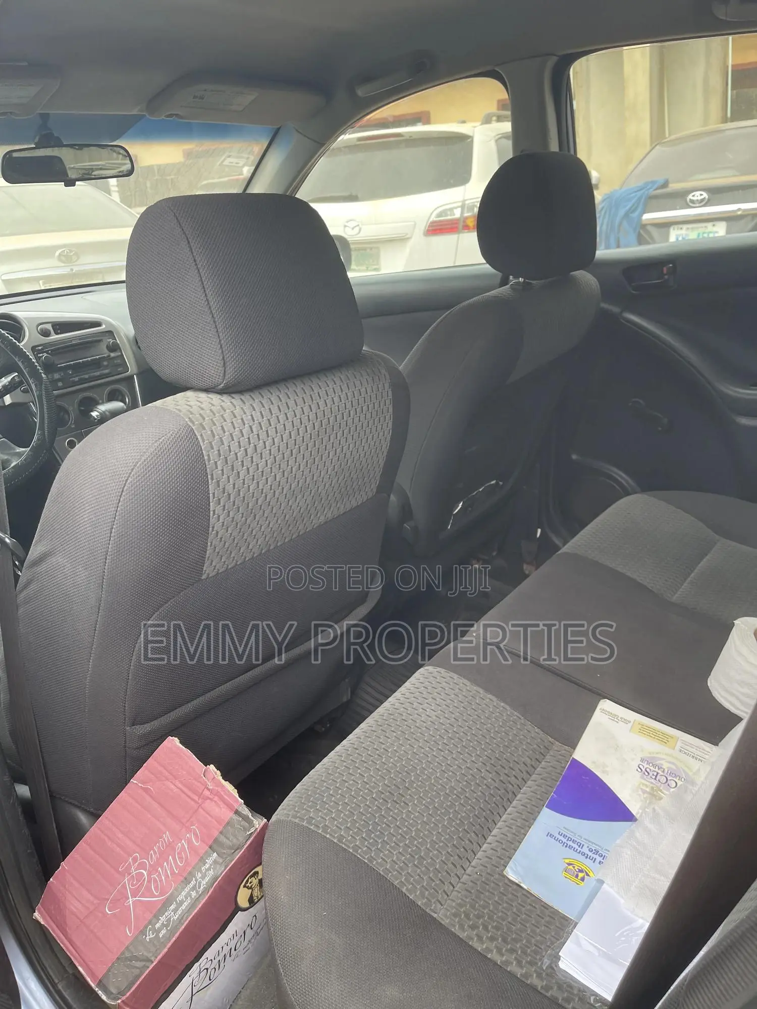 Toyota Matrix 2006 Ivory