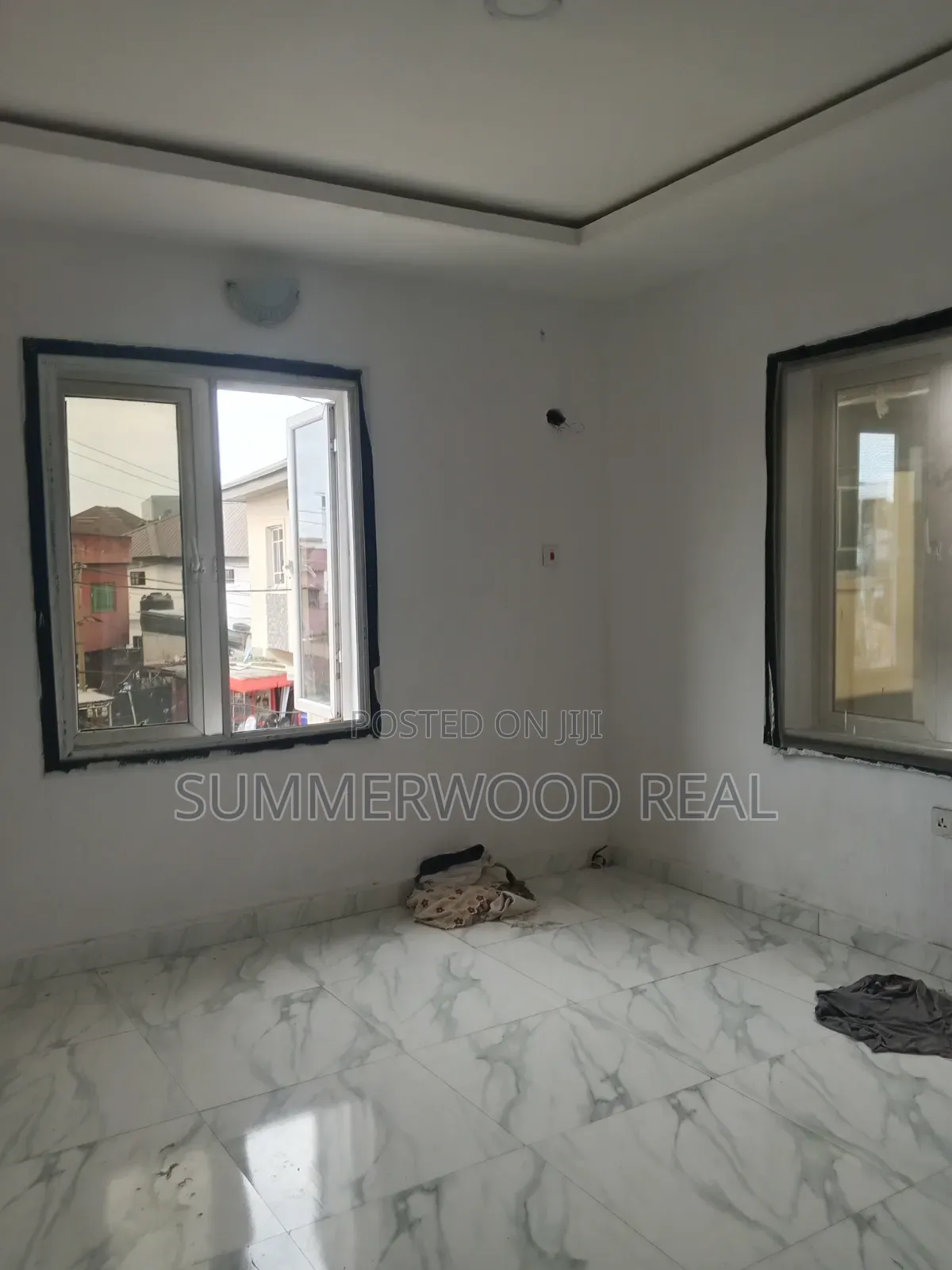 Mini Flat in Osapa london for rent
