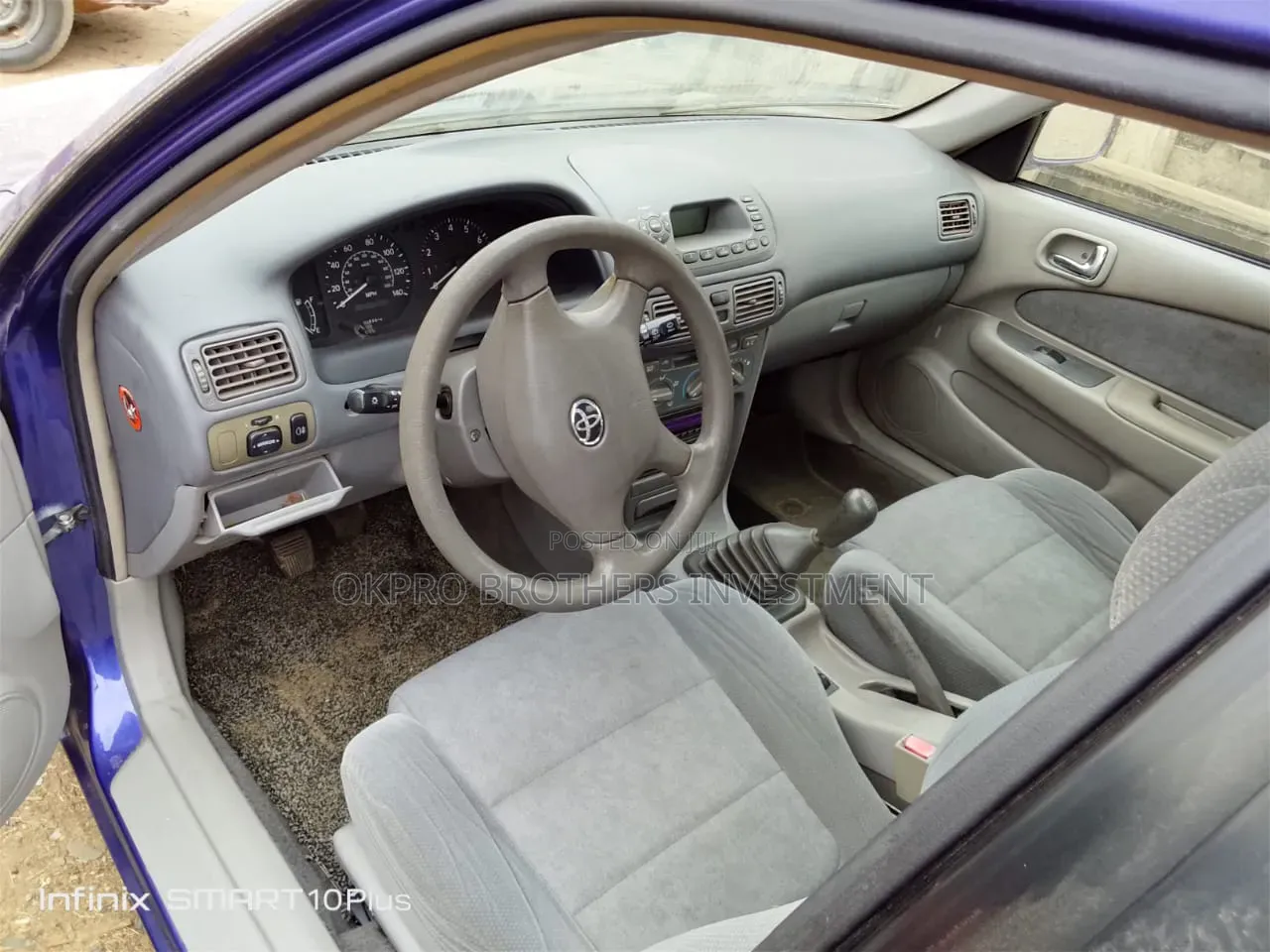 Toyota Corolla Liftback 1998 Blue