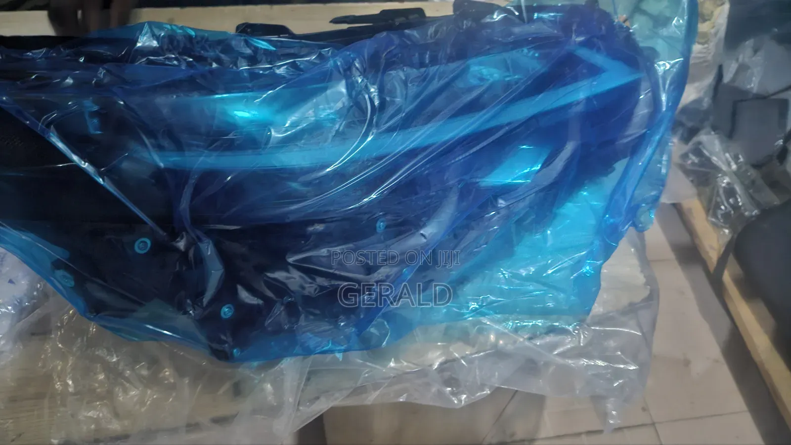 Headlamp Rx350 2024