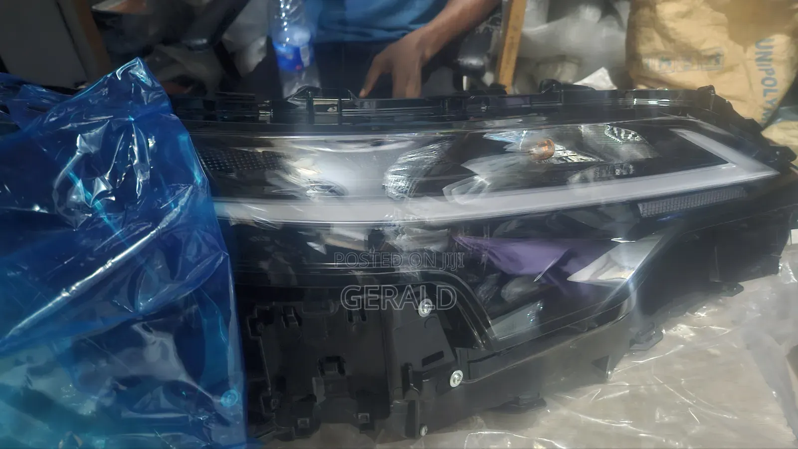 Headlamp Rx350 2024