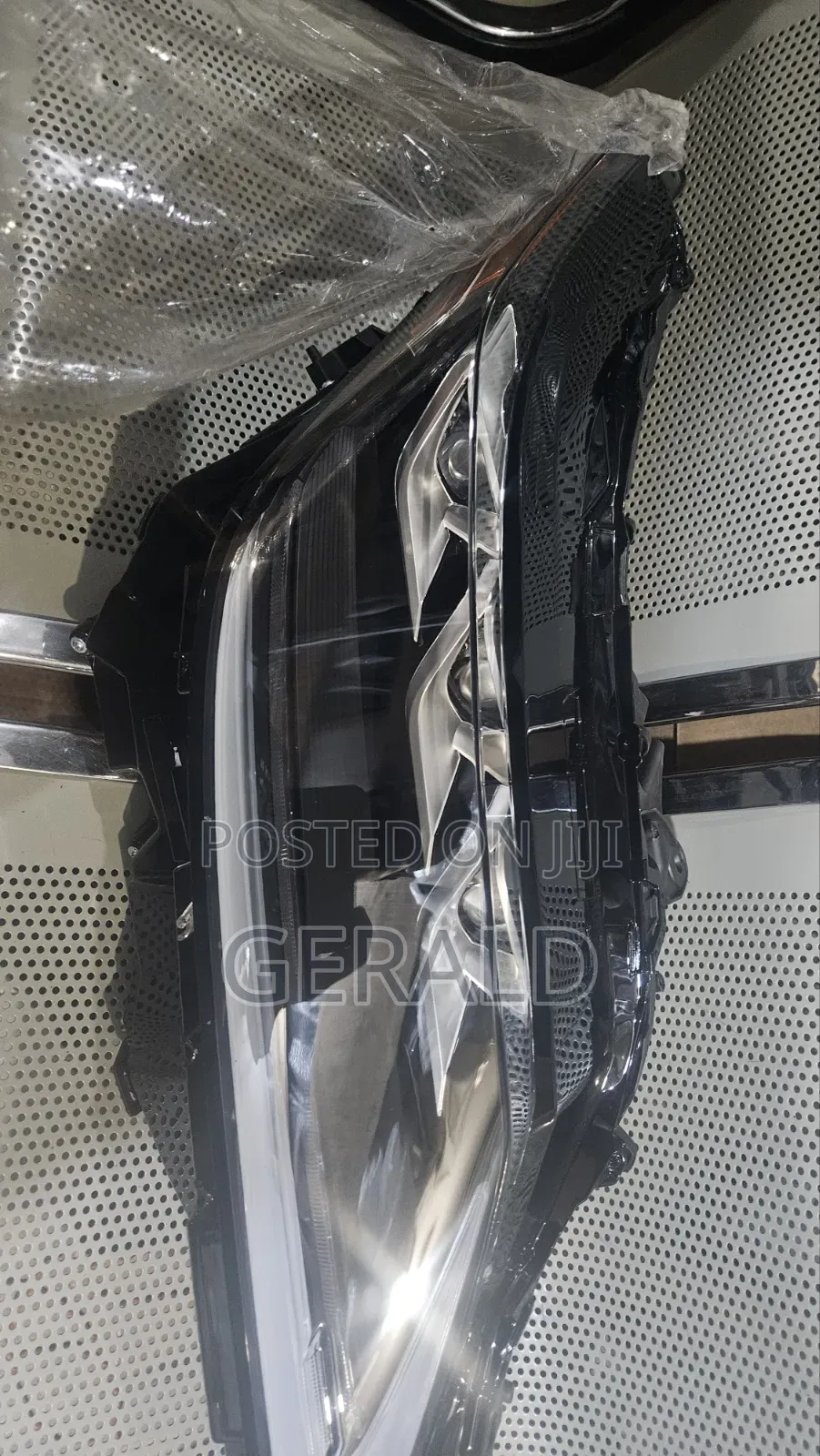 Headlamp Rx350 2020 Three Torch