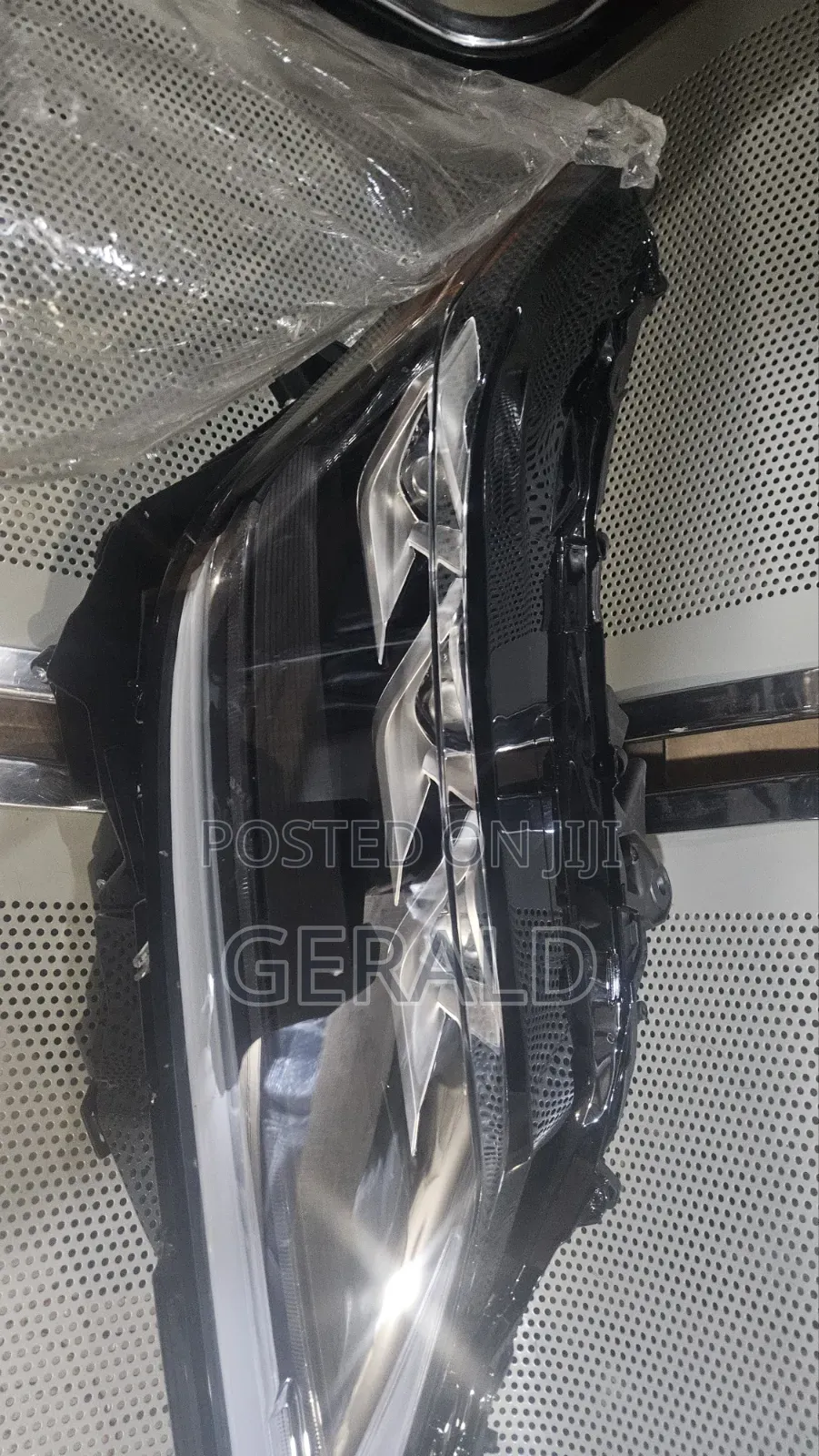Headlamp Rx350 2020 Three Torch
