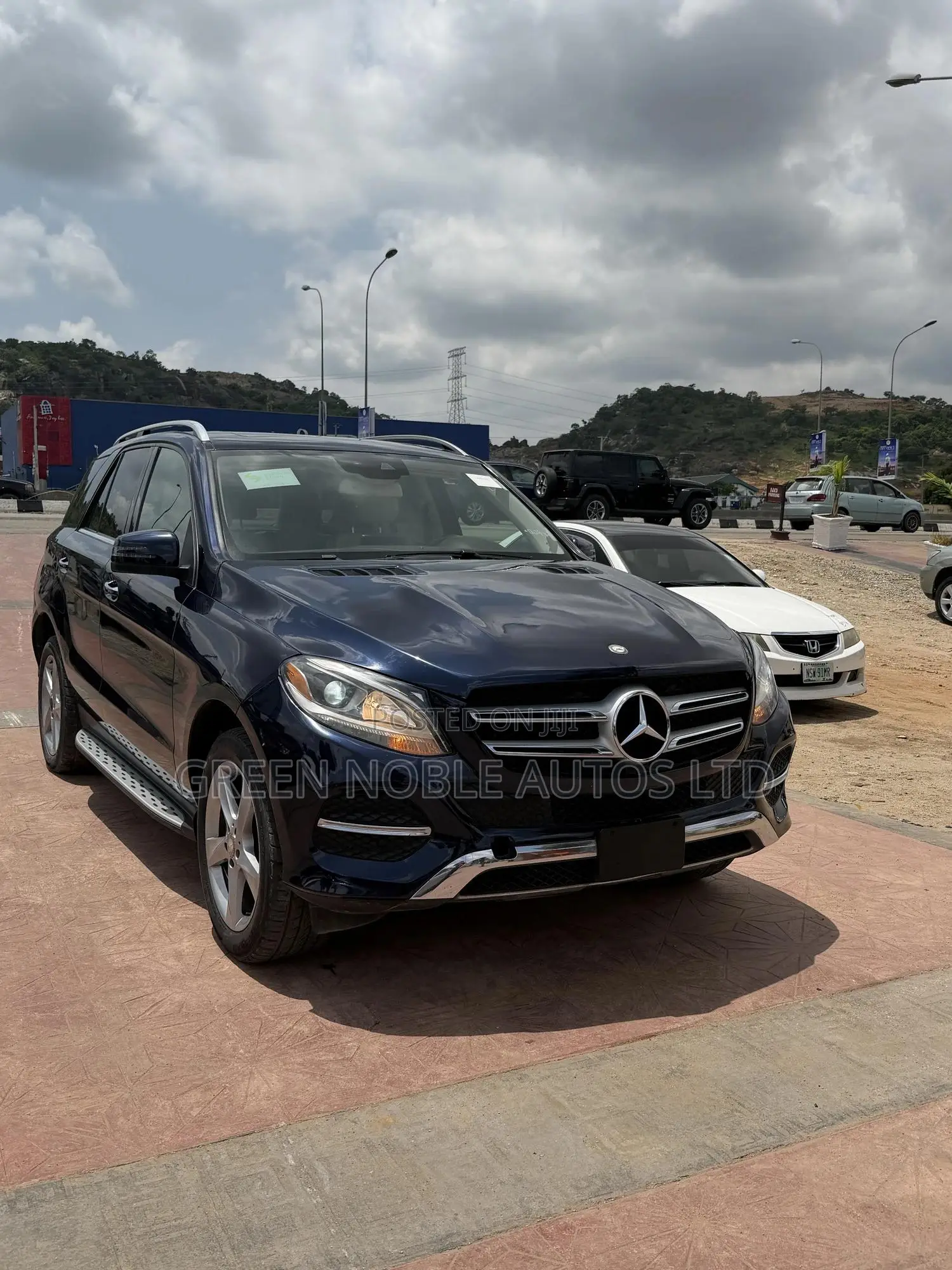Mercedes-Benz GLE-Class GLE 350d 4MATIC 2016 Blue