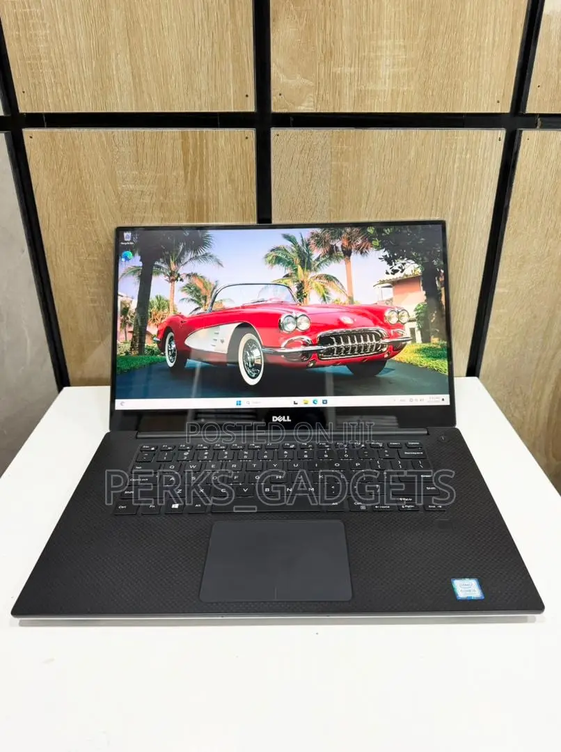 Laptop Dell XPS 15 9560 16GB Intel Core i5 SSD 256GB