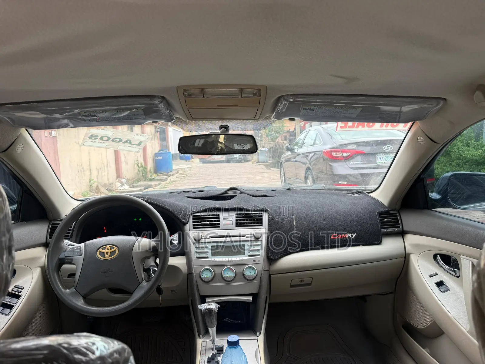 Toyota Camry LE 4dr Sedan (2.4L 4cyl 5A) 2008 Gold