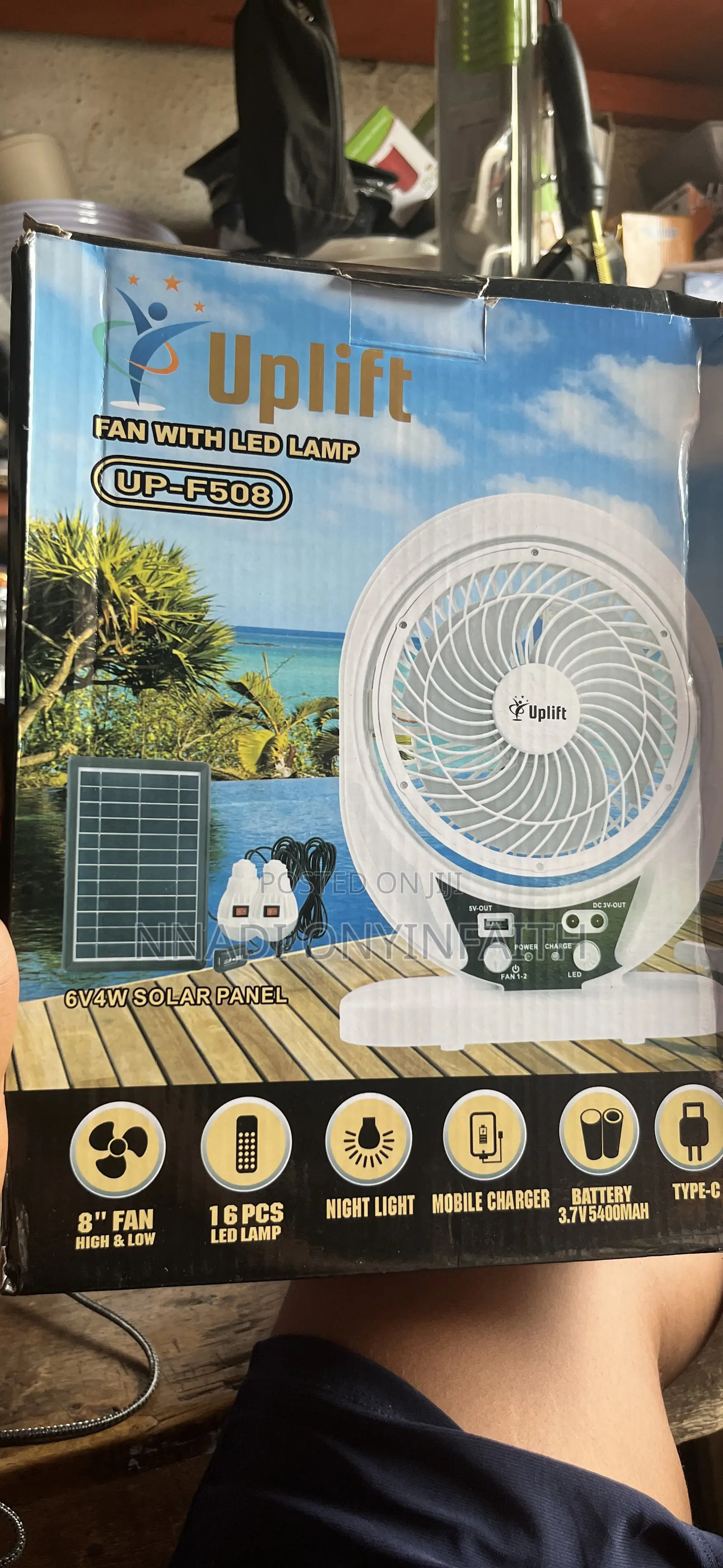 8” Rechargeable and Solar Fan