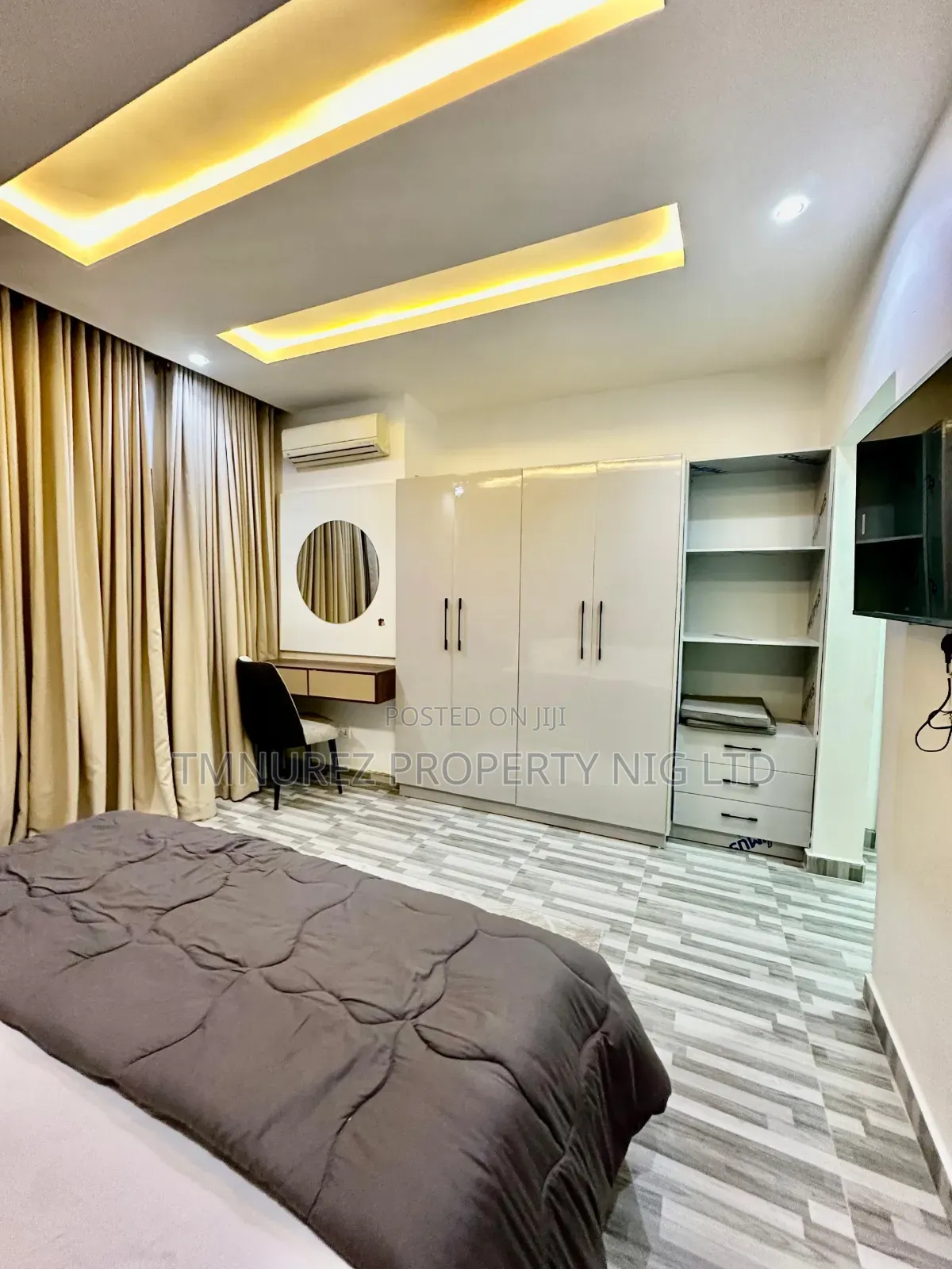 3bdrm Apartment in Lekki Phase 1 for rent