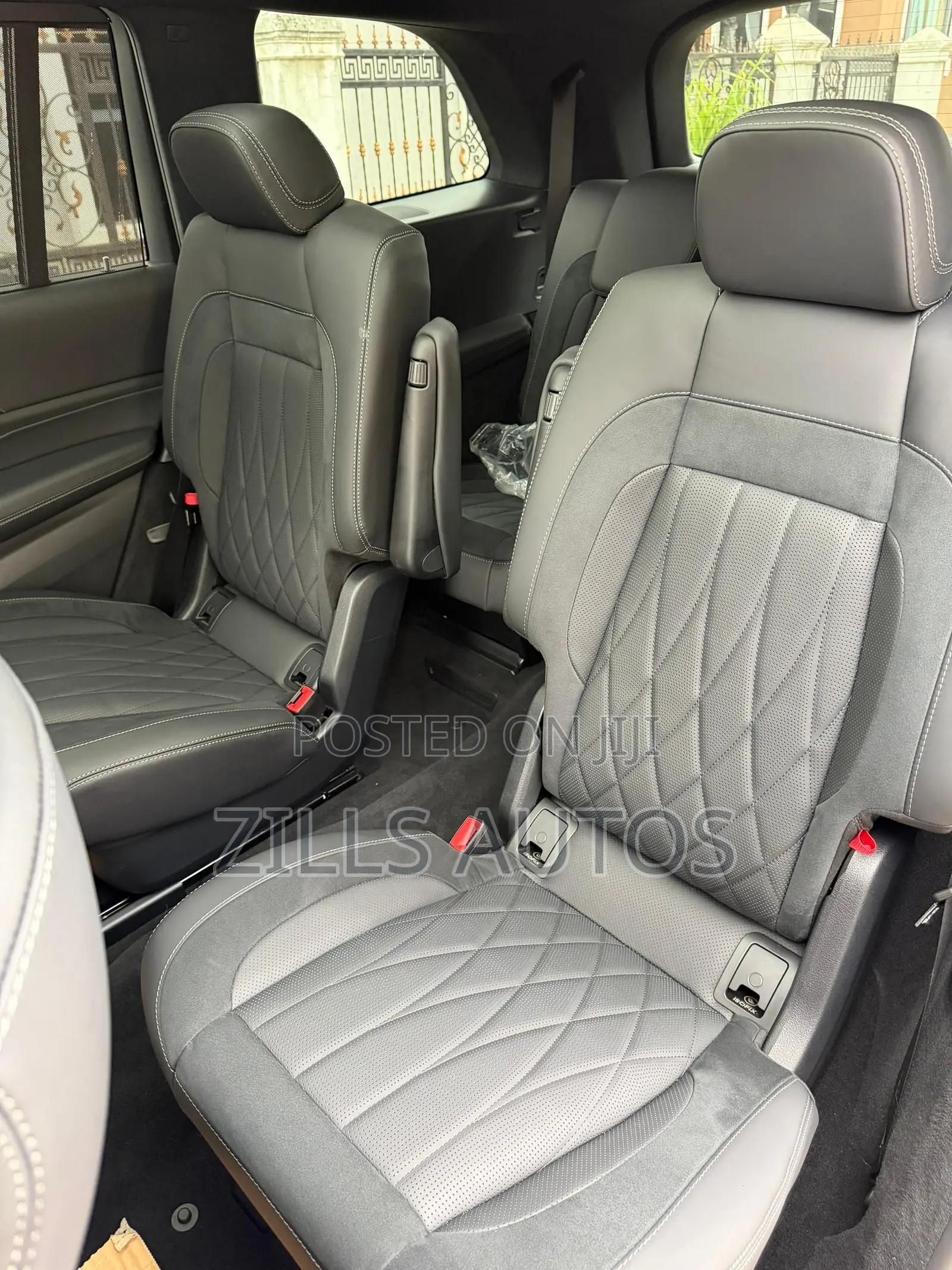 New Mercedes-Benz GLS-Class AMG GLS 63 AWD 2025 Black