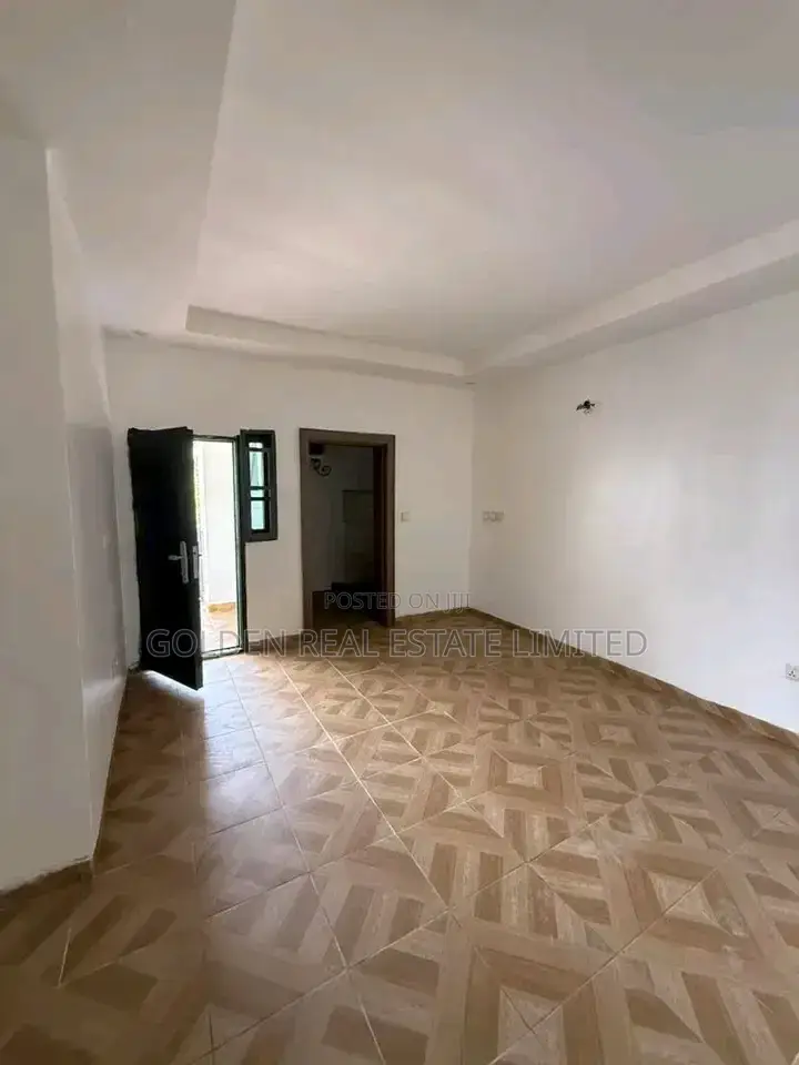 4bdrm Duplex in Katampe Extension for rent