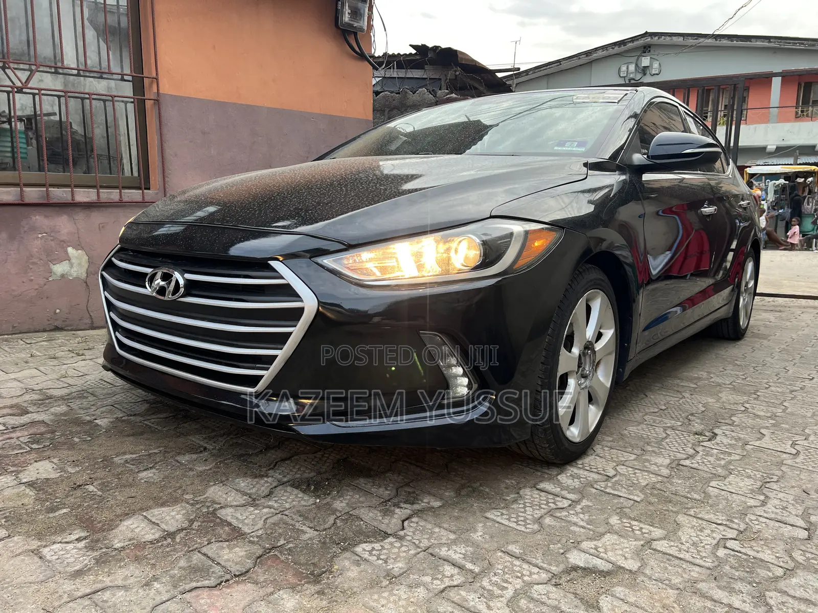 Hyundai Elantra Limited Sedan FWD (1.8L 4cyl 6A) 2016 Black