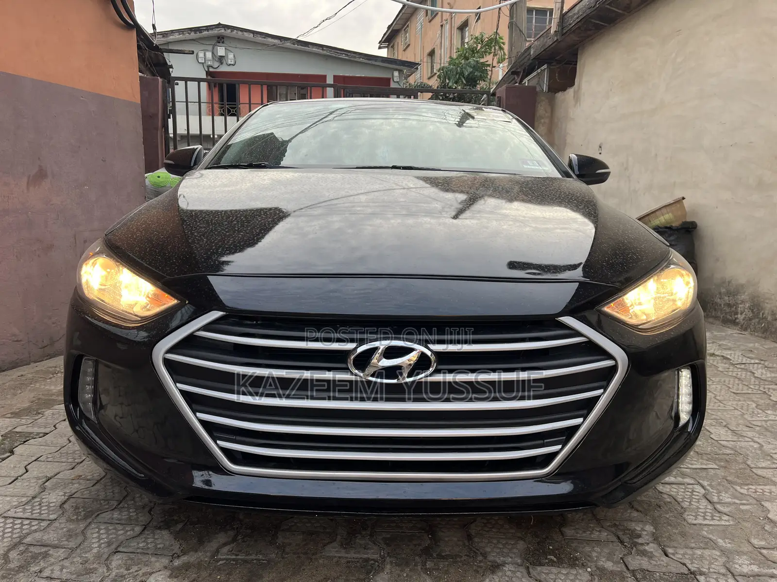 Hyundai Elantra Limited Sedan FWD (1.8L 4cyl 6A) 2016 Black