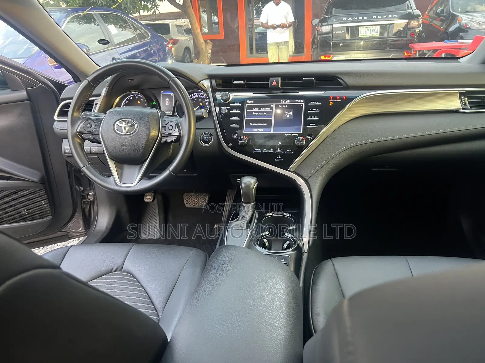 Toyota Camry 2018 Gray