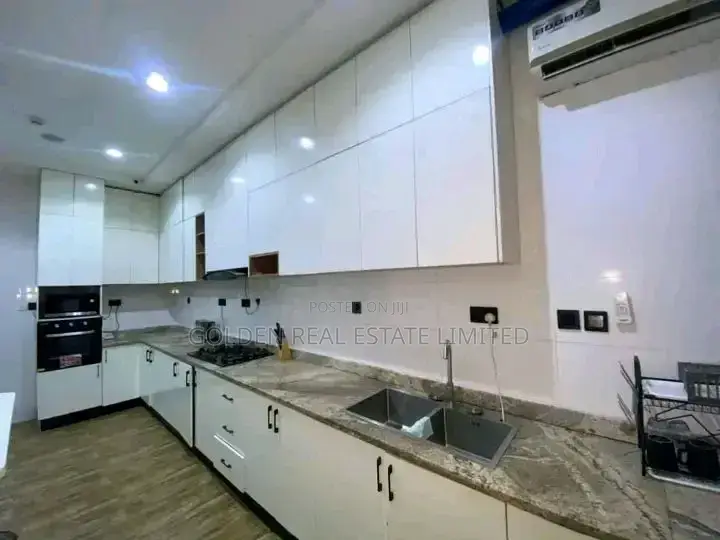 4bdrm Duplex in Jabi for rent